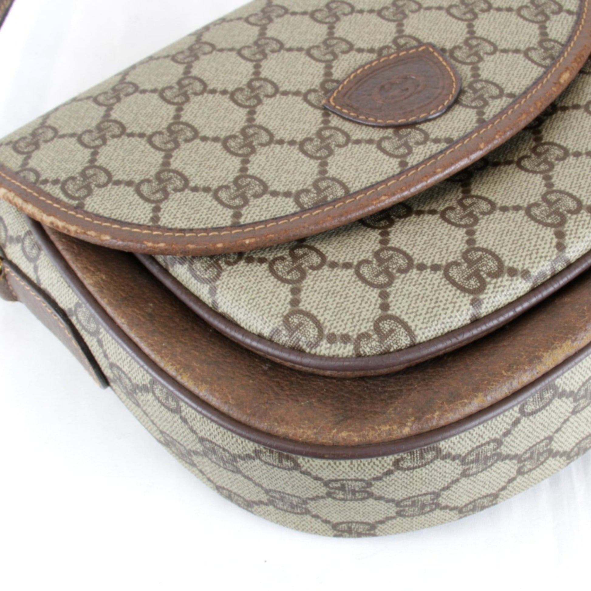 Gucci Brown Gg Supreme Shoulder Bag