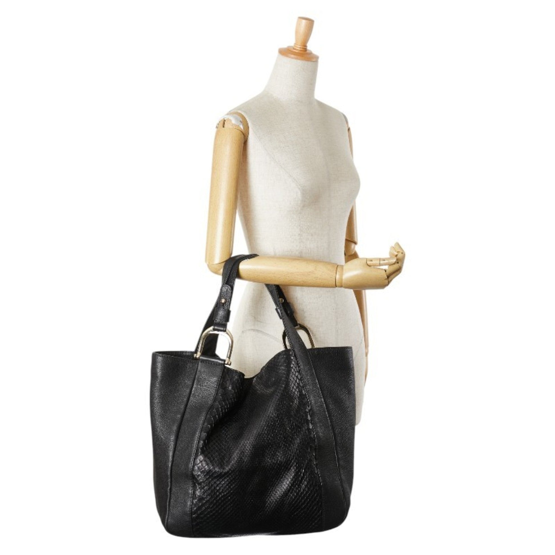 Gucci Black Leather Shoulder Bag Tote Bag