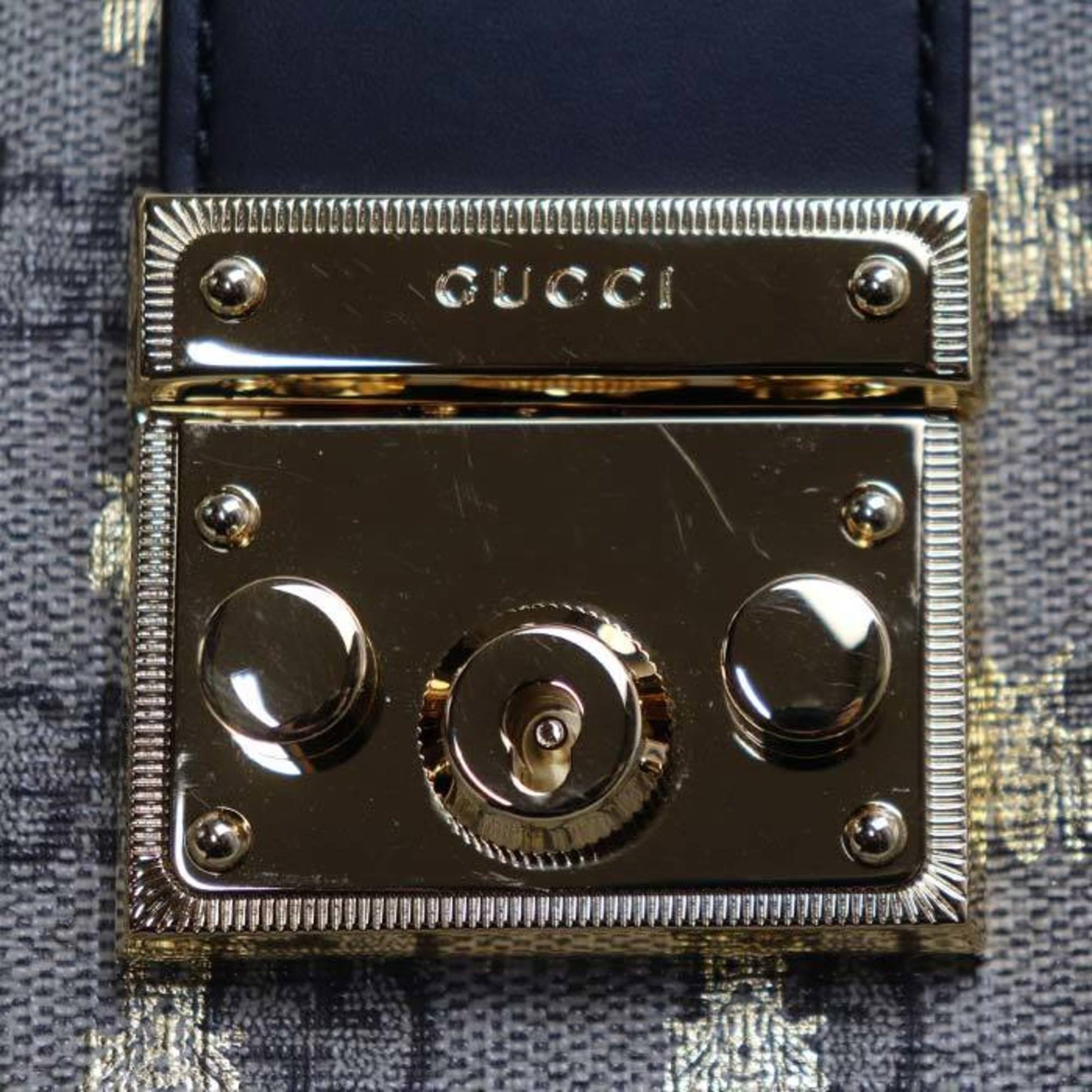 Gucci Beige Gg Supreme Leather Shoulder Bag