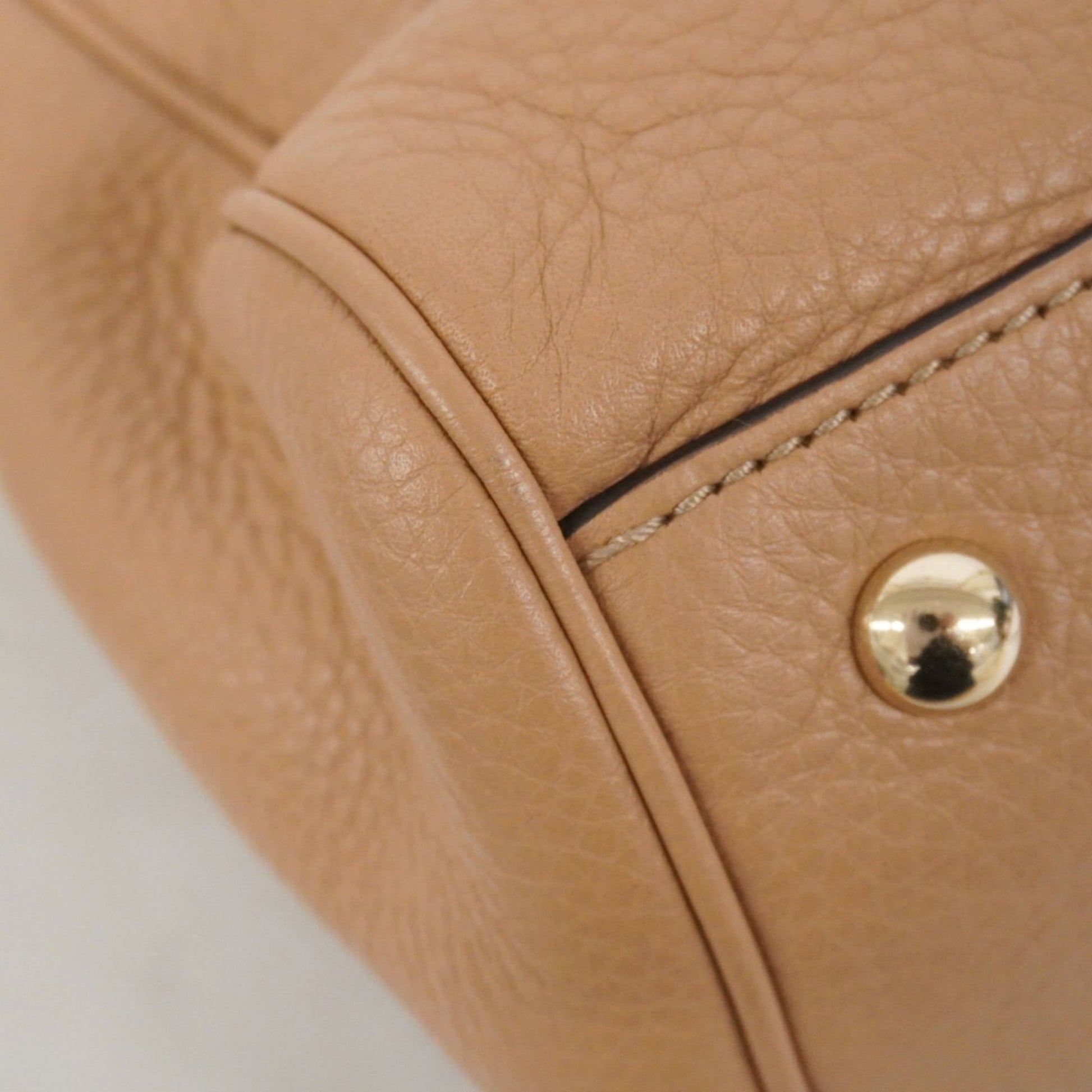 Gucci Beige Leather Handbag