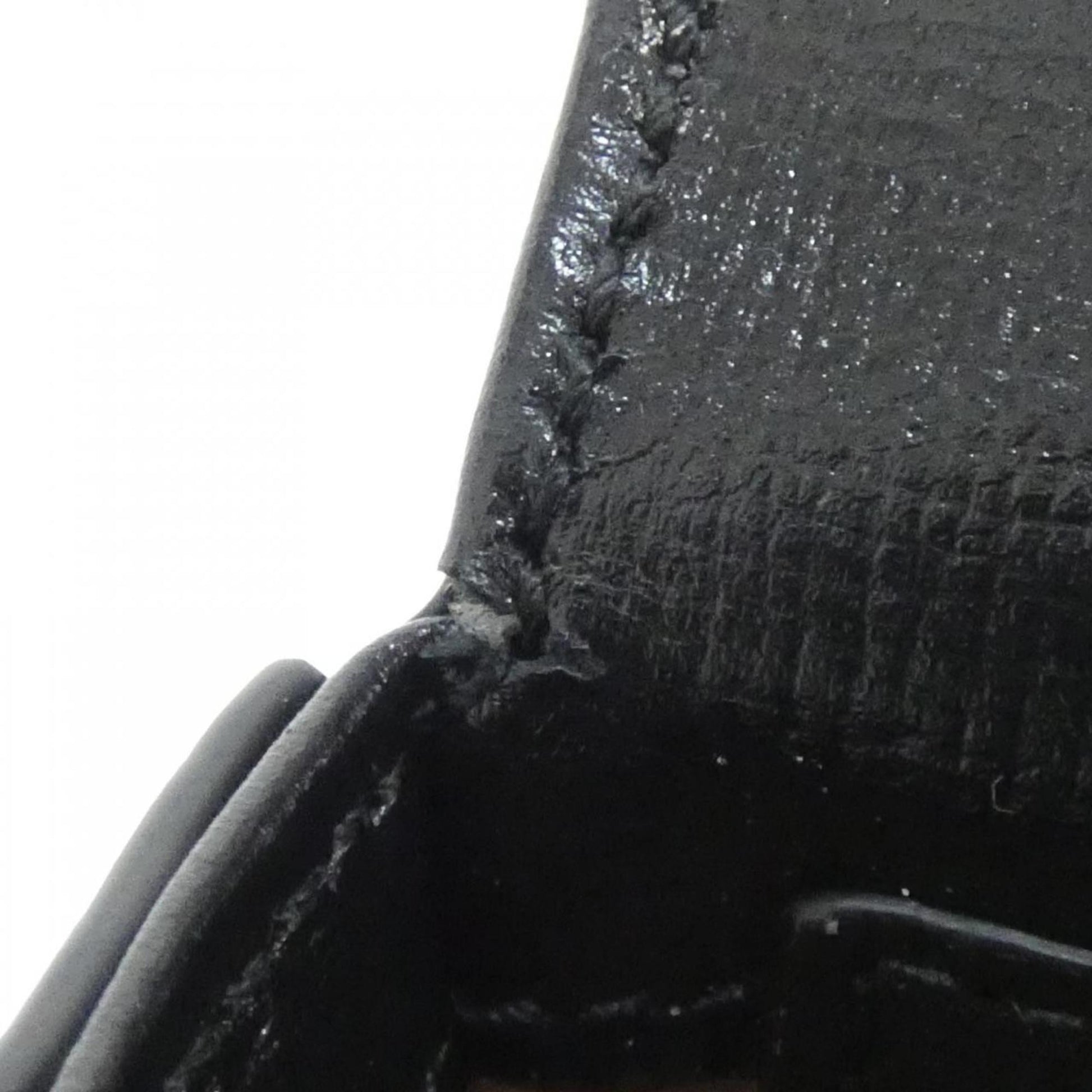 Gucci Black Leather Shoulder Bag