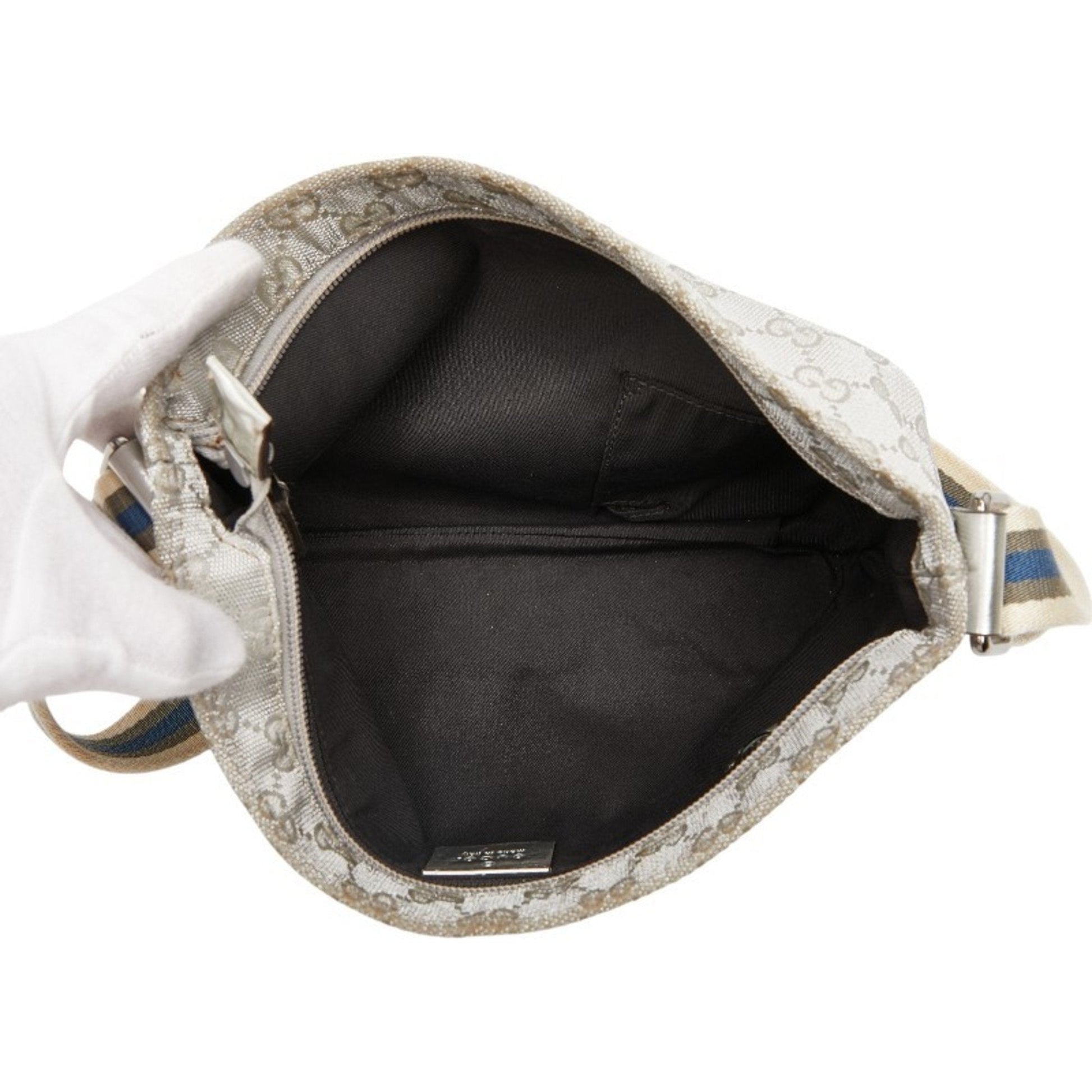Gucci Gg Canvas Silver Gg Canvas Shoulder Bag