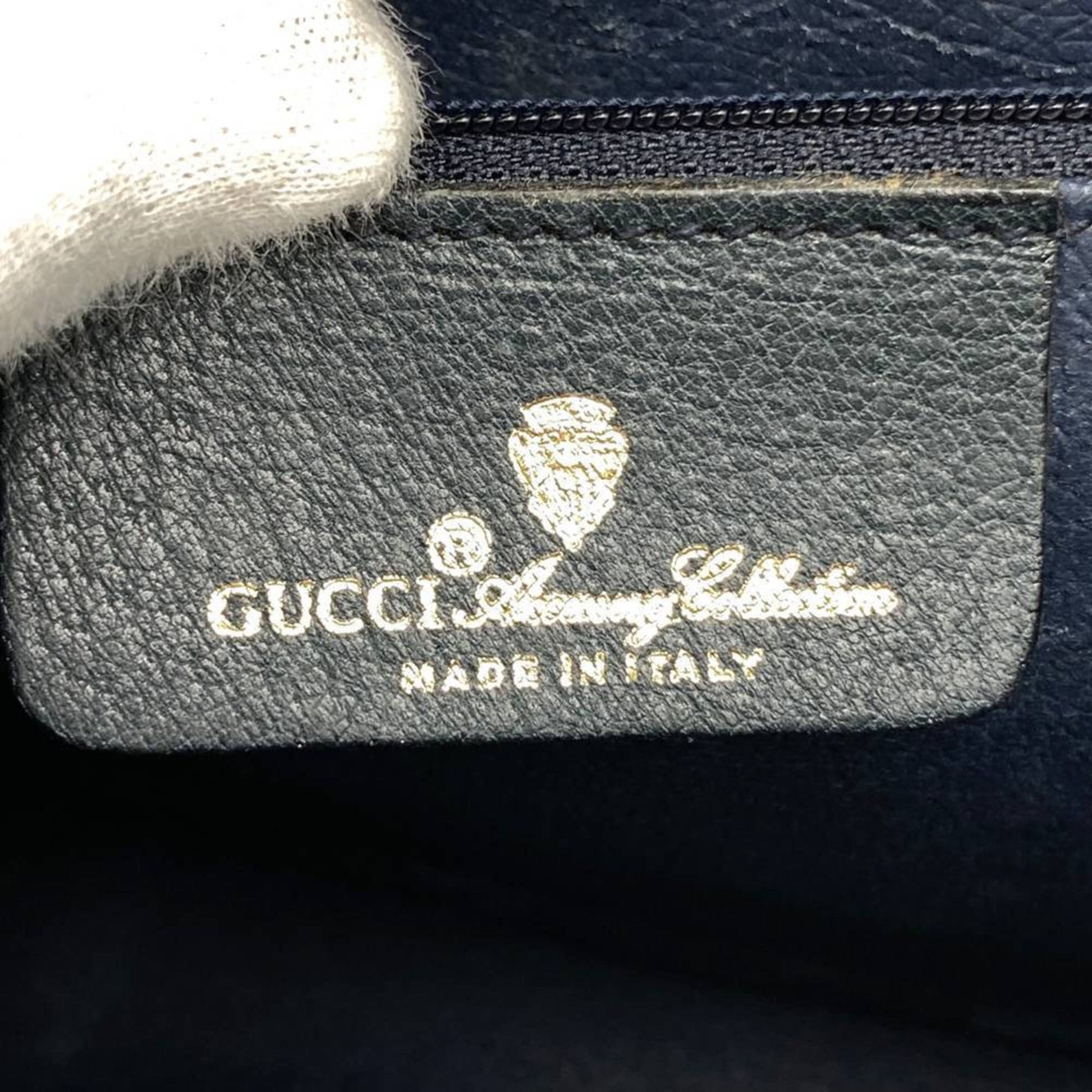 Gucci Navy Gg Supreme Shoulder Bag