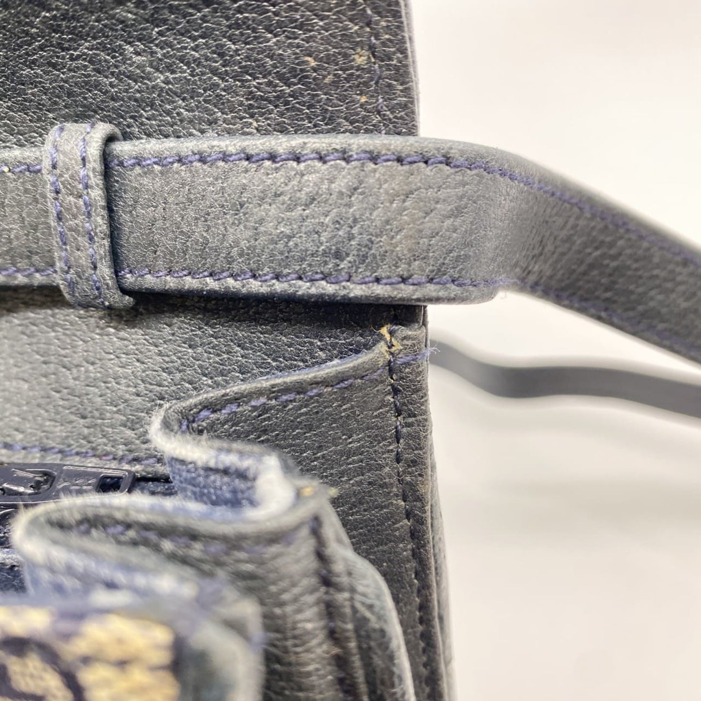 Gucci Navy Gg Supreme Shoulder Bag