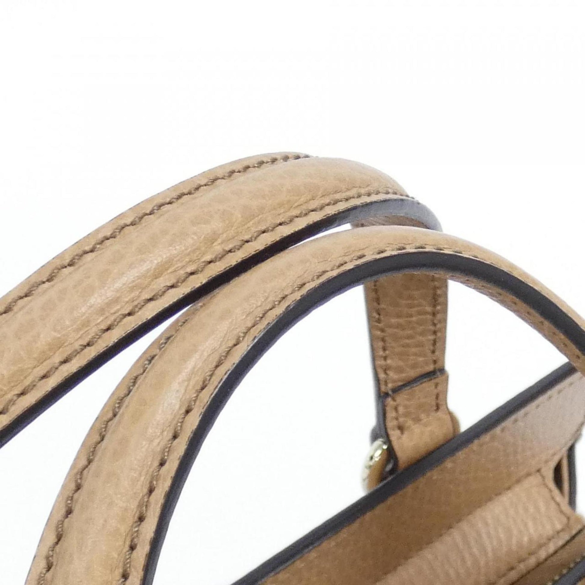 Gucci Beige Leather Handbag
