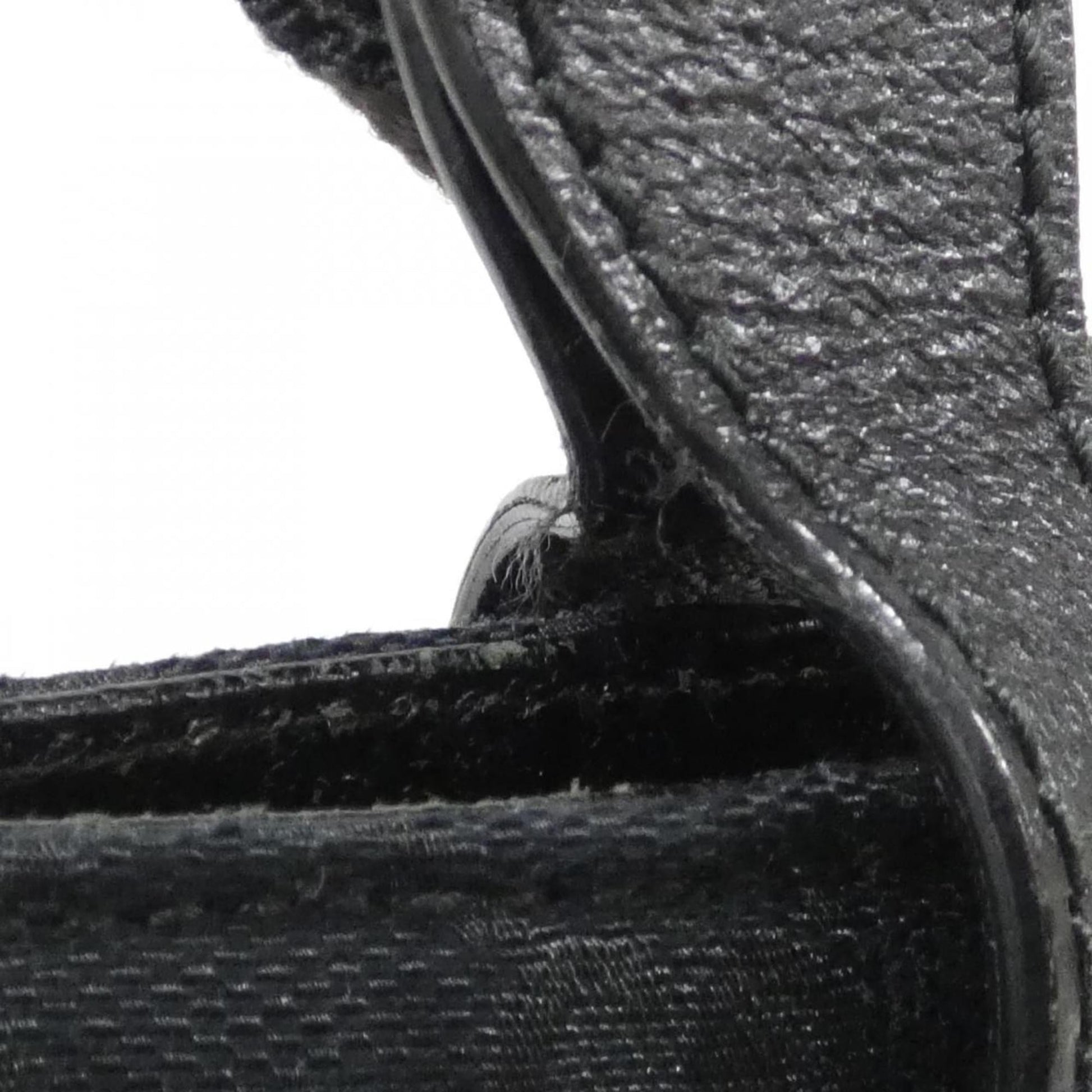 Gucci Black Gg Canvas Shoulder Bag