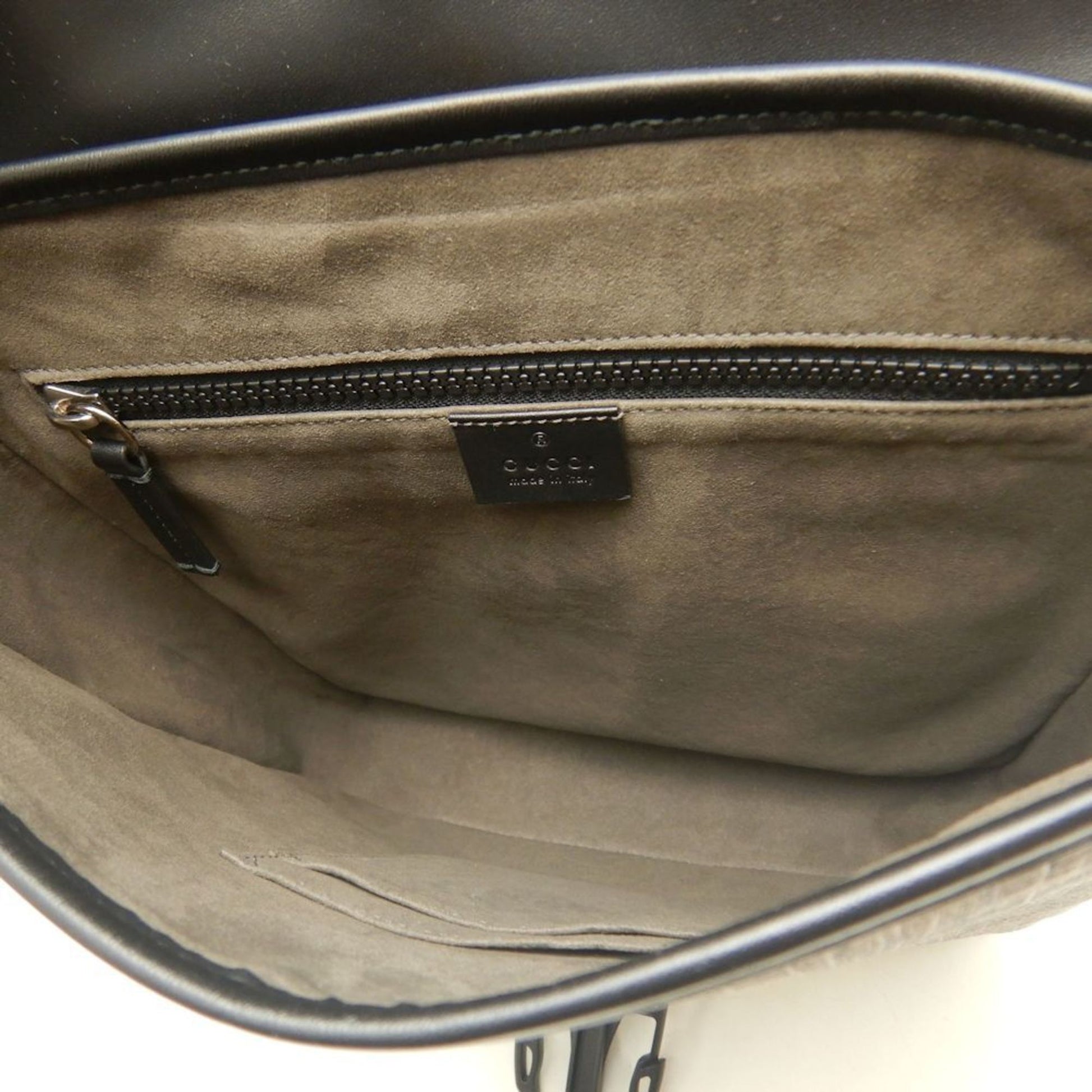 Gucci Beige Black Gg Supreme Shoulder Bag