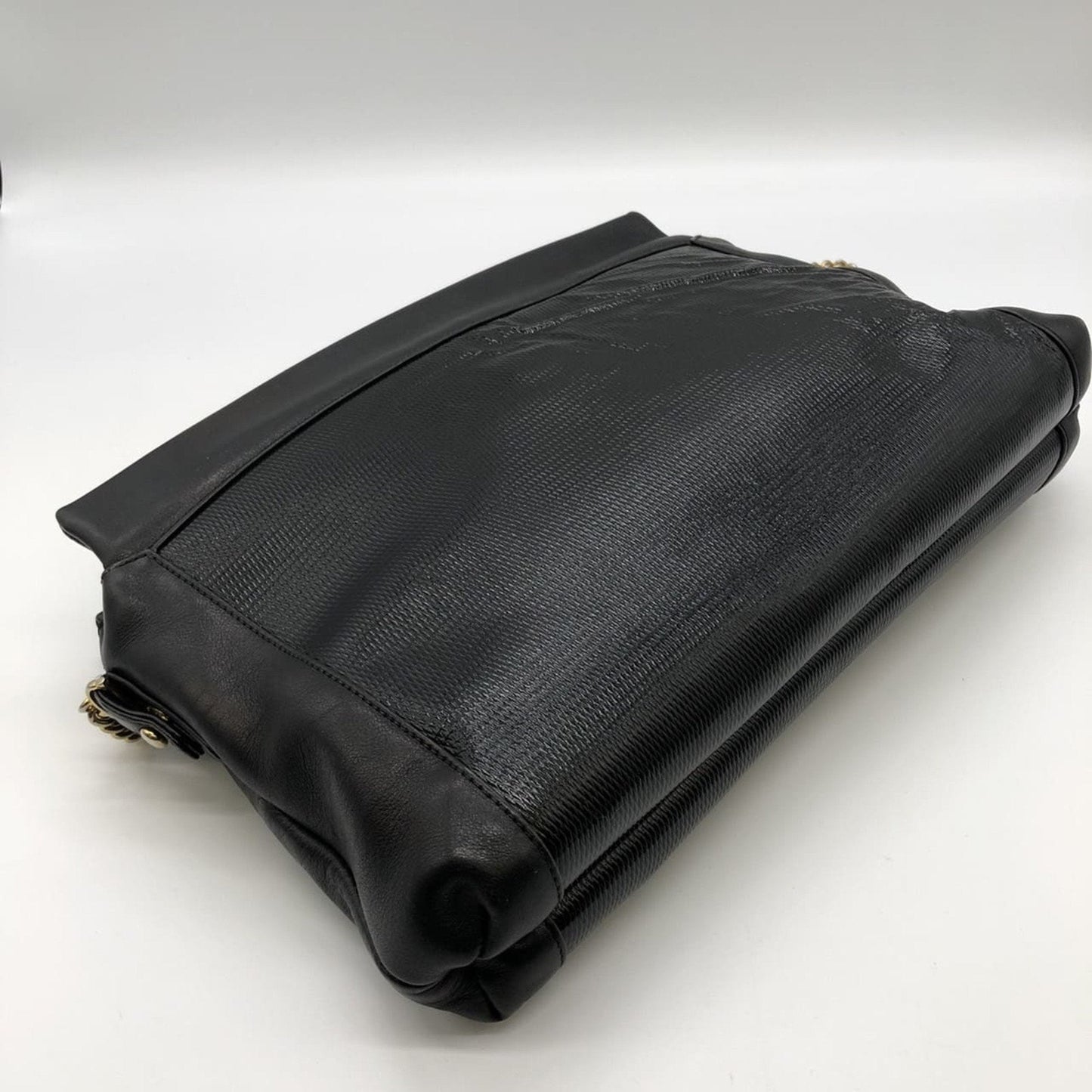 Gucci Black Leather Shoulder Bag