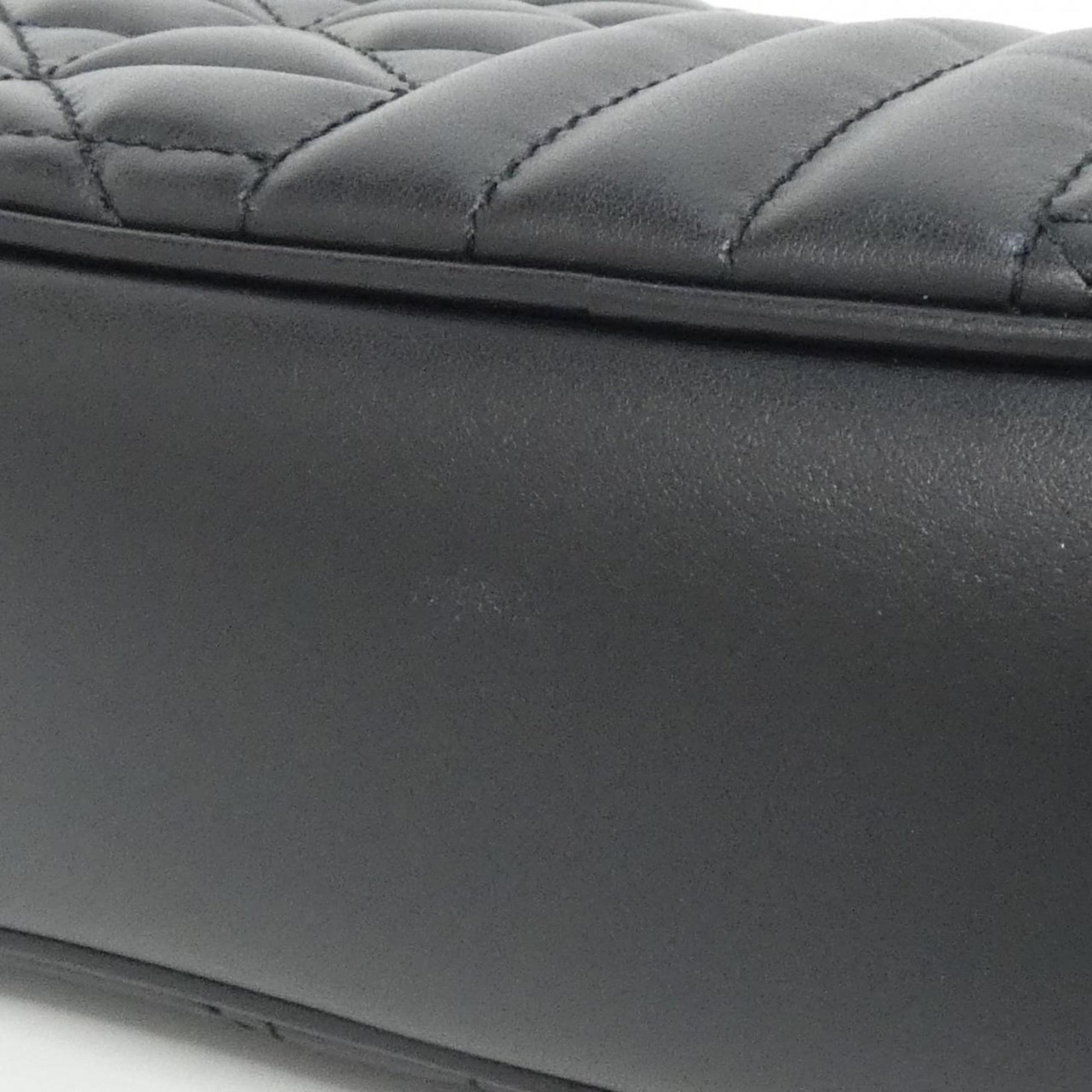 Gucci Black Leather Shoulder Bag