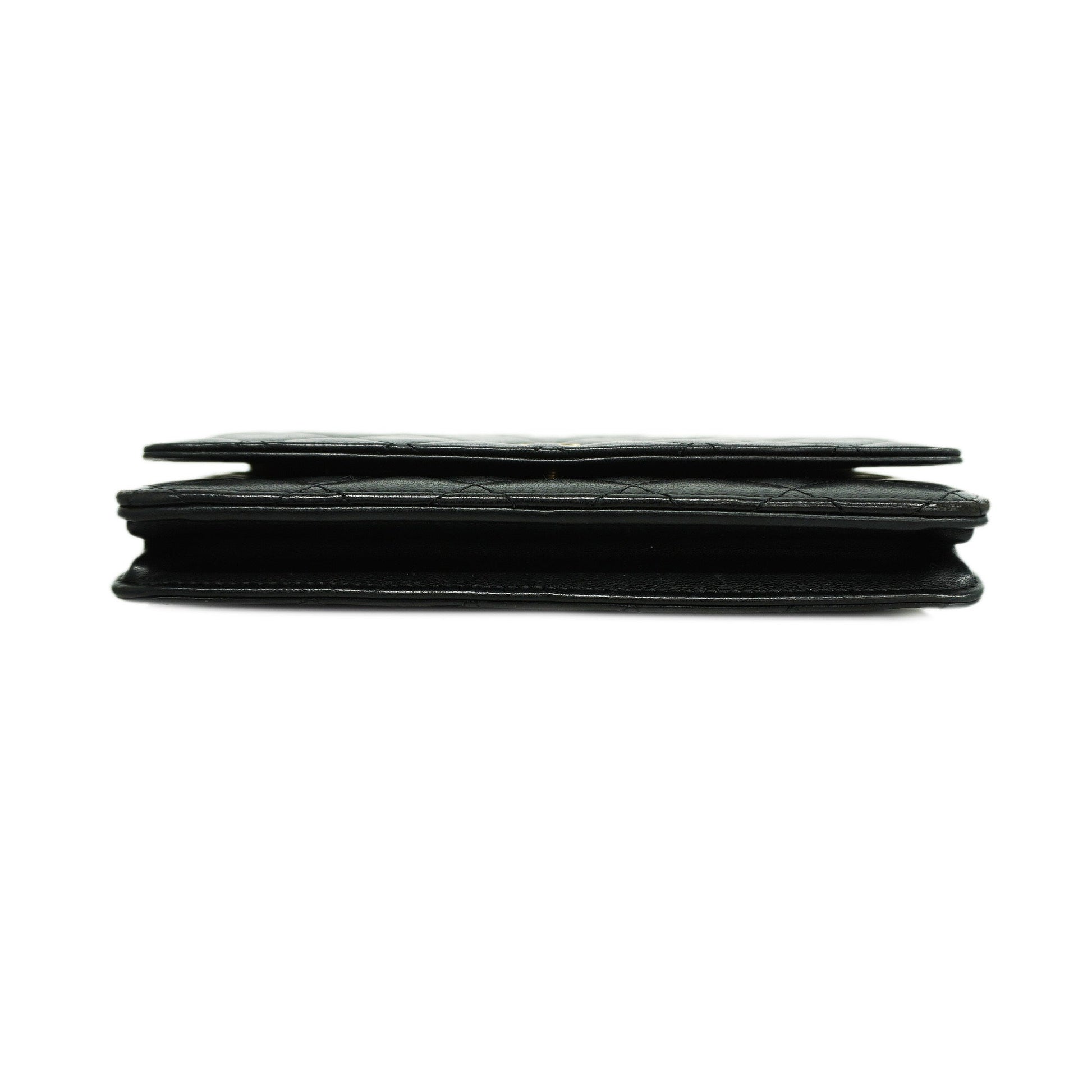 ChanelAuth  Matelasse Chain Shoulder Gold Hardware Lambskin Wallet Black