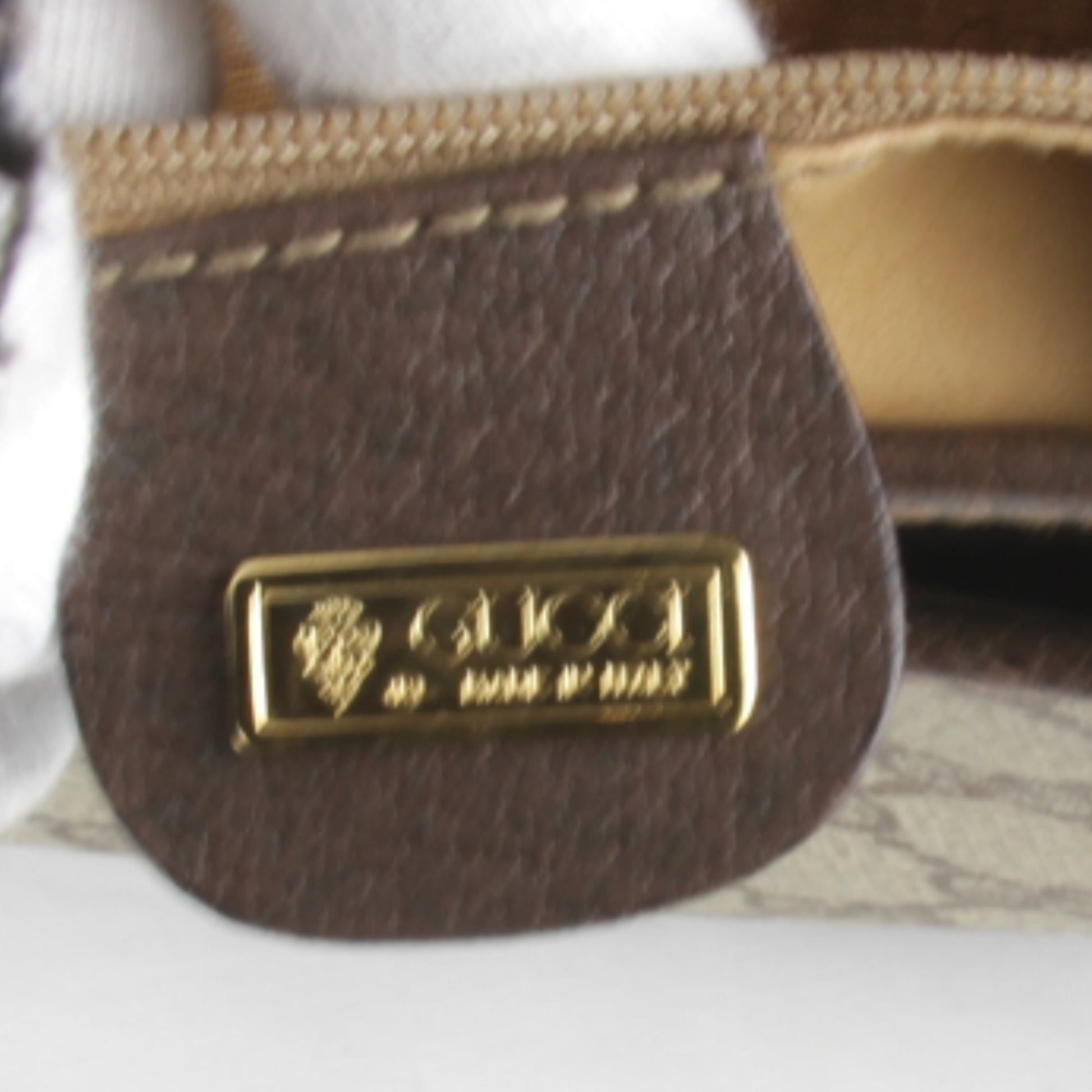 Gucci Brown Gg Supreme Shoulder Bag