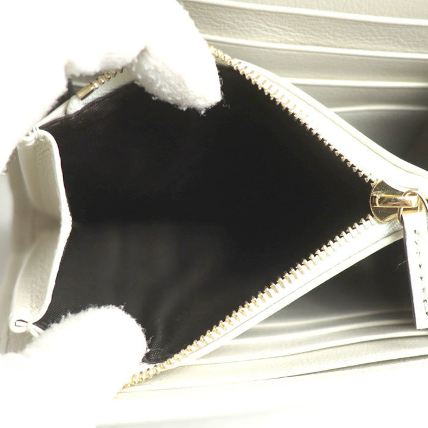 Gucci White Leather Shoulder Bag
