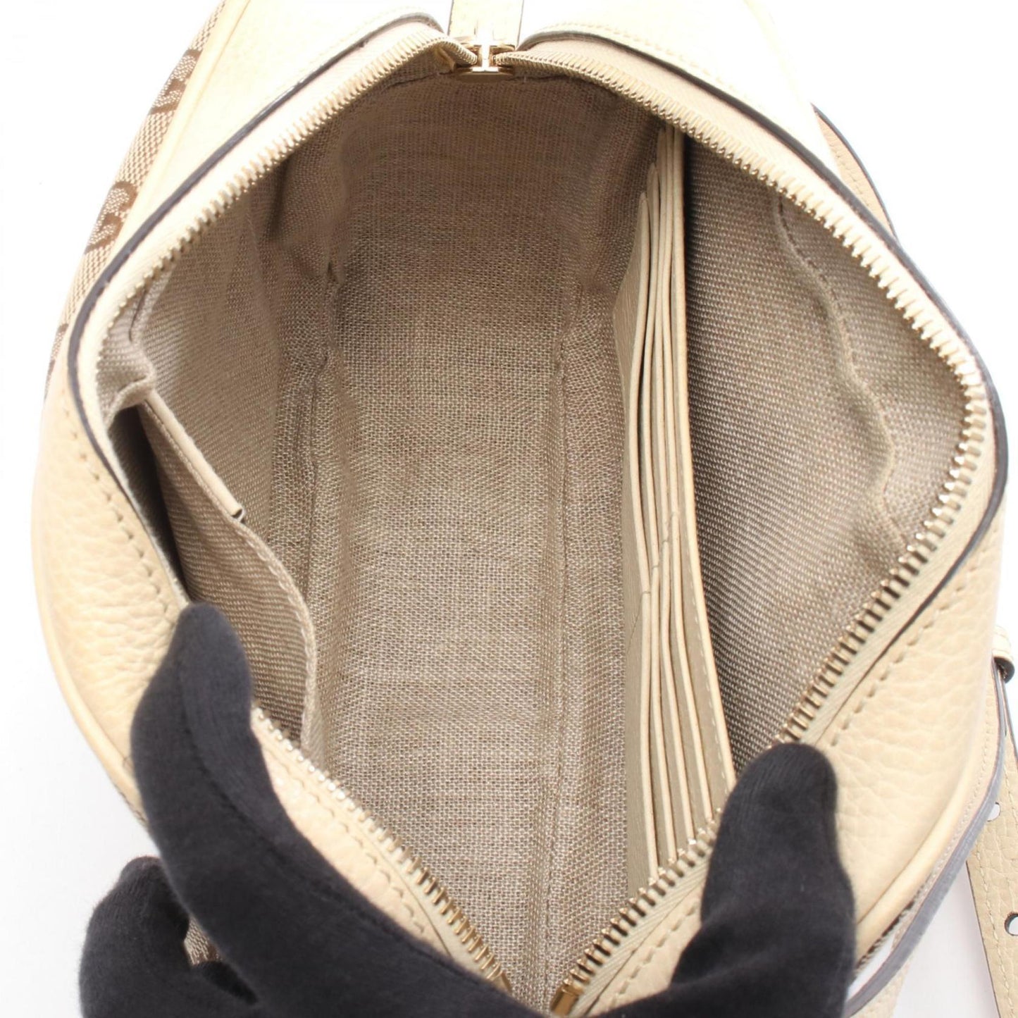 Gucci Beige Ivory Gg Canvas Leather Shoulder Bag