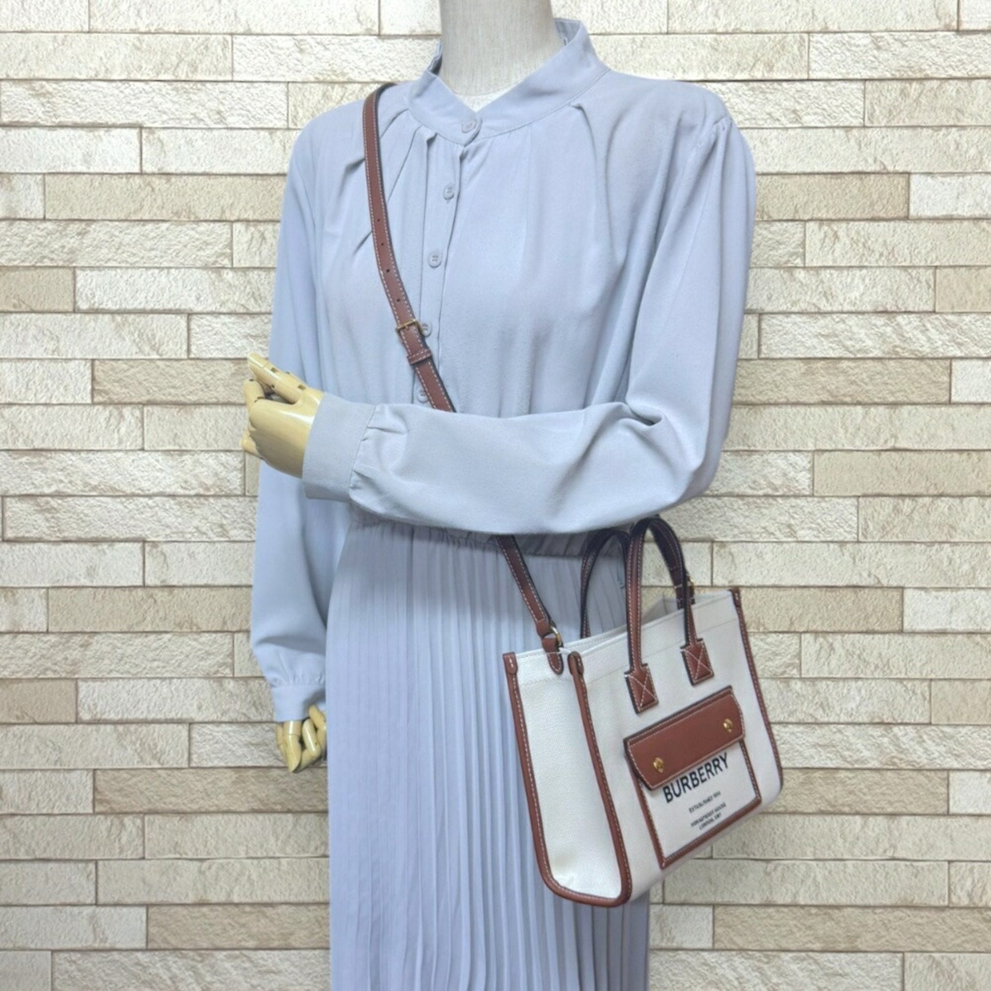 Burberry Cotton Shoulder Bag Leather Brown