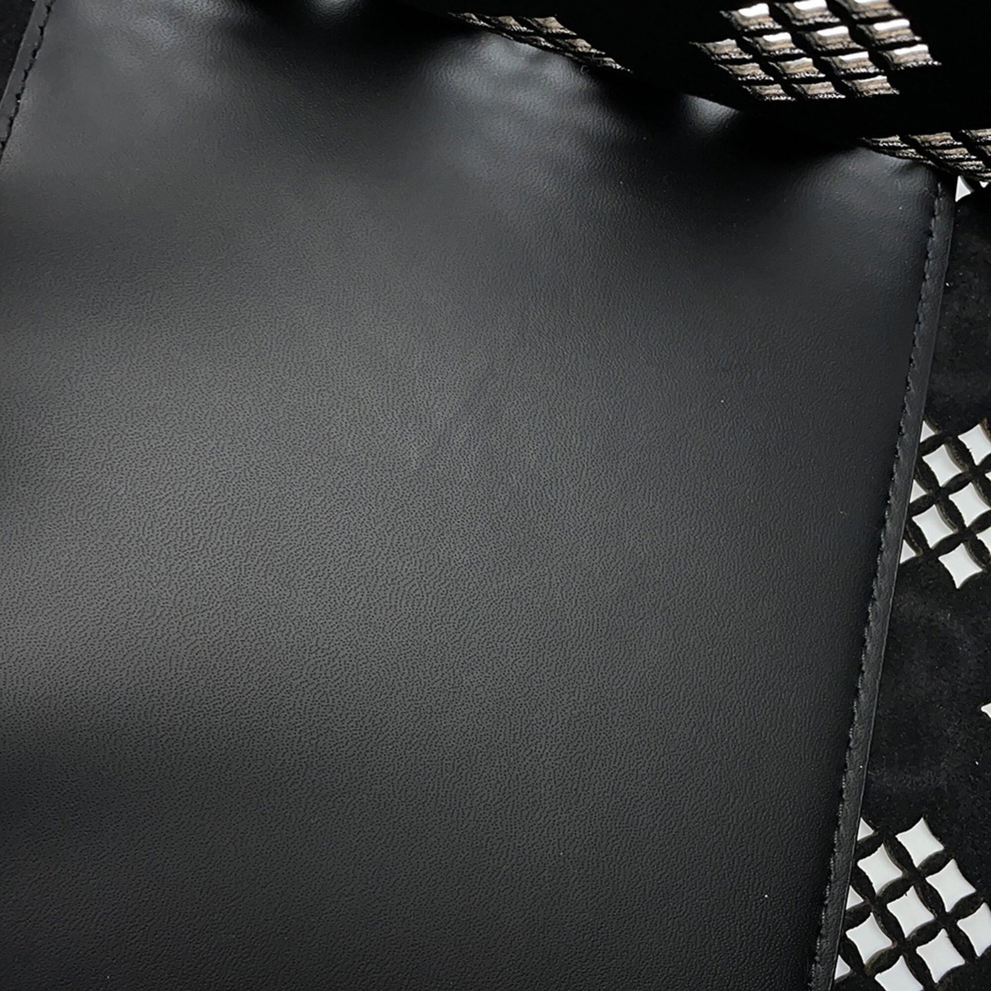 Gucci Black Gg Leather Tote Bag