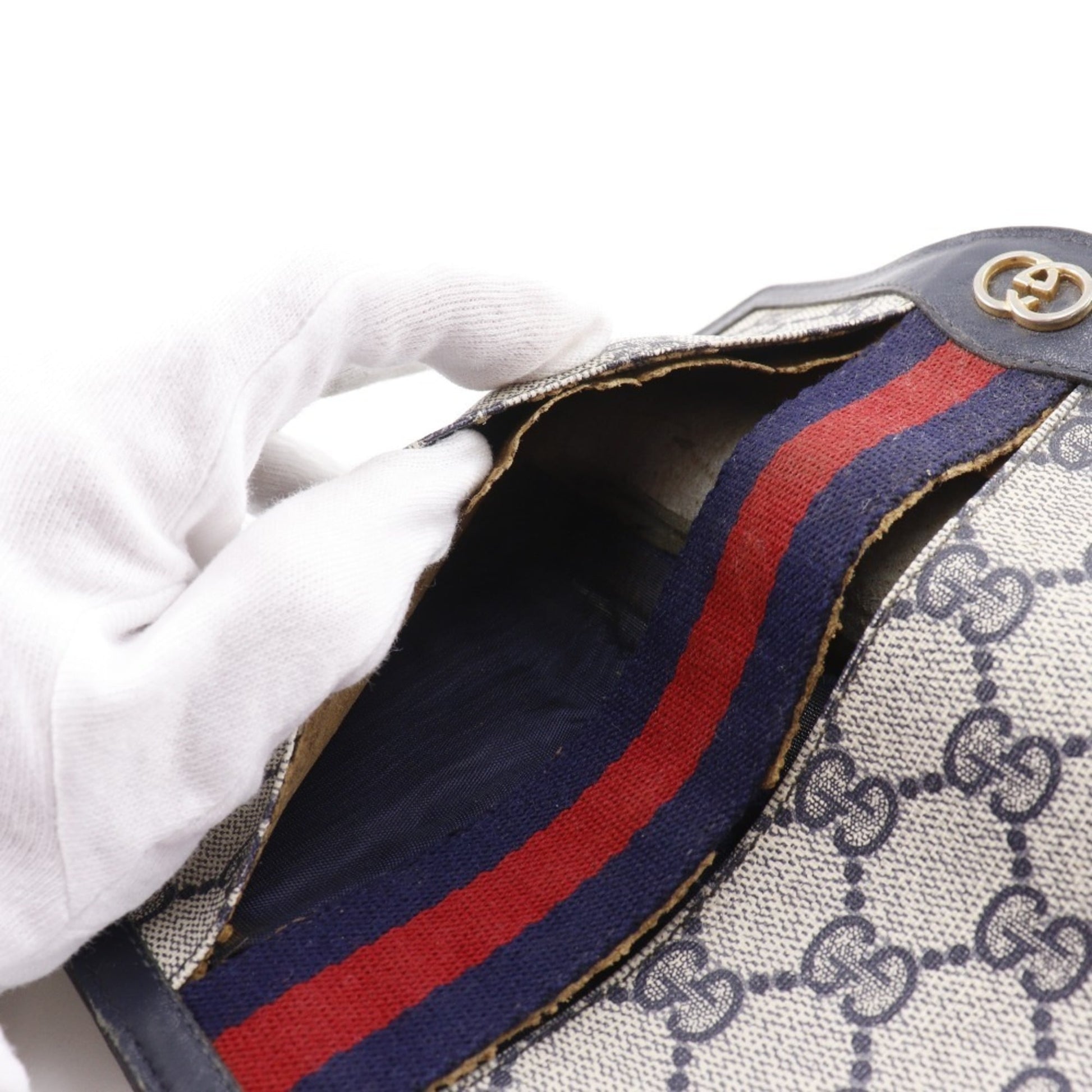Gucci Navy Gg Supreme Pouch