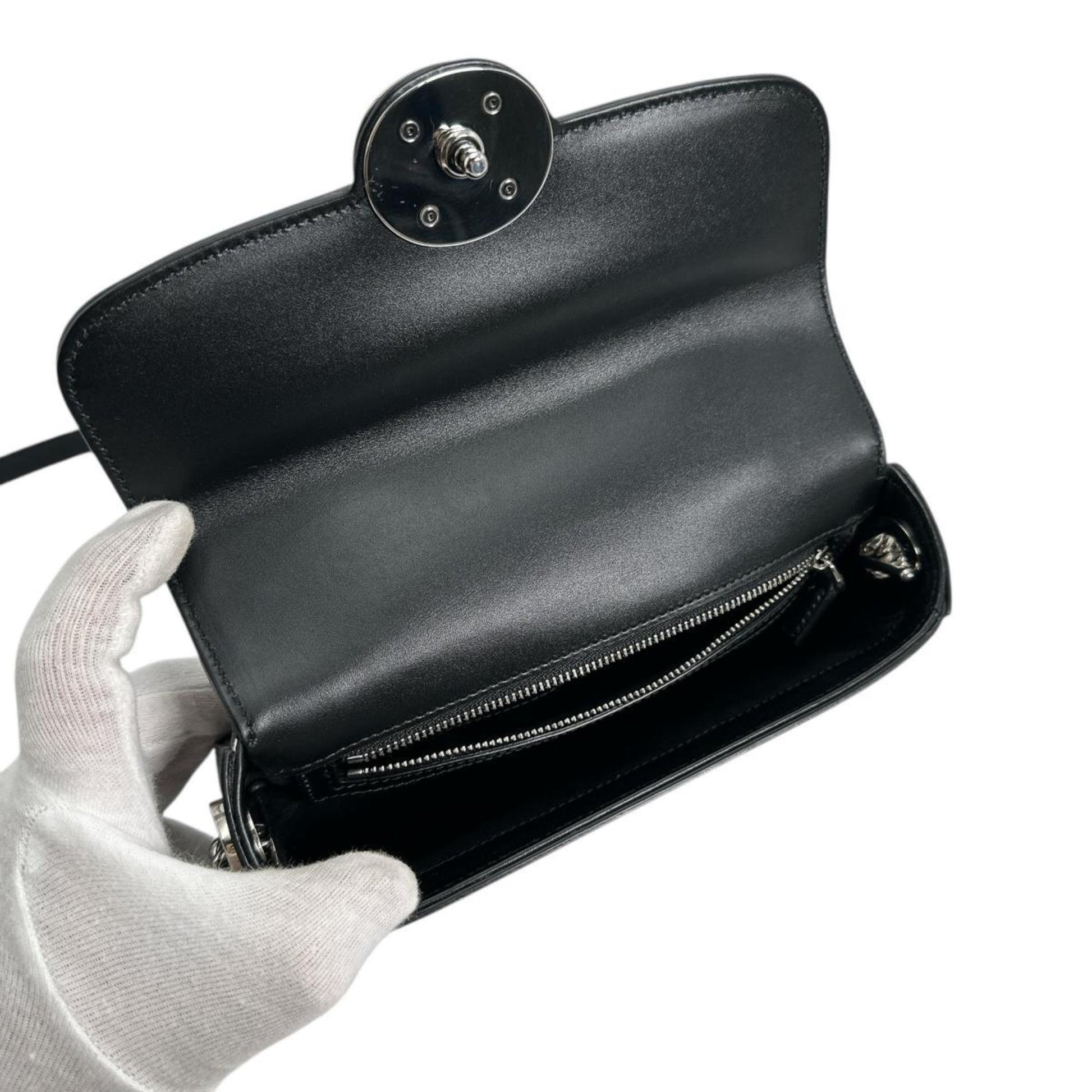 Gucci Black Leather Shoulder Bag