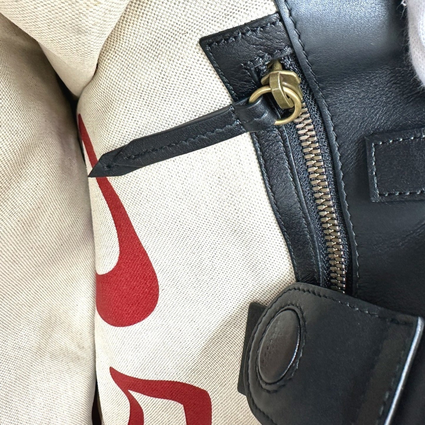 Gucci Beige Gg Supreme Handbag Shoulder Bag