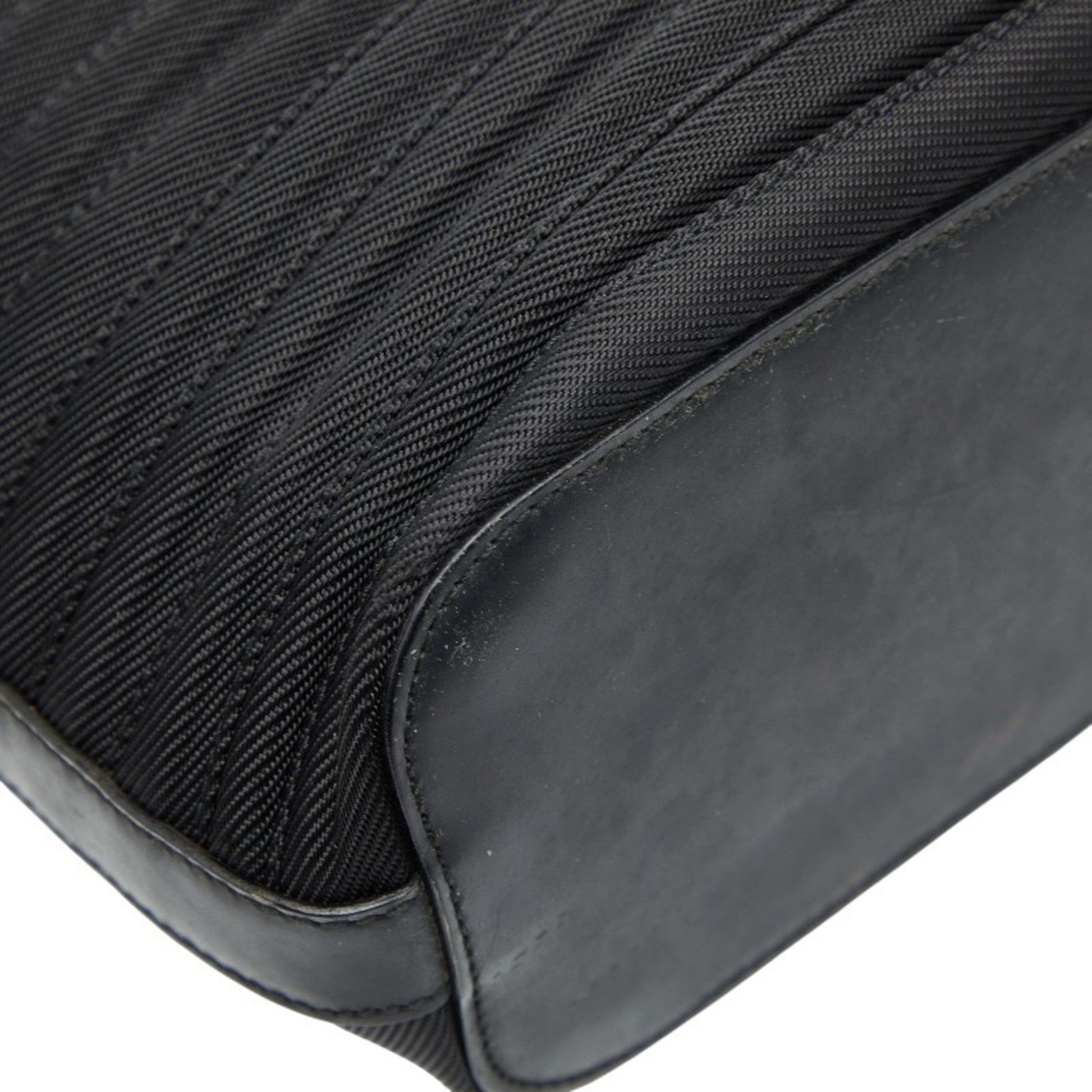 Gucci Black Nylon Shoulder Bag