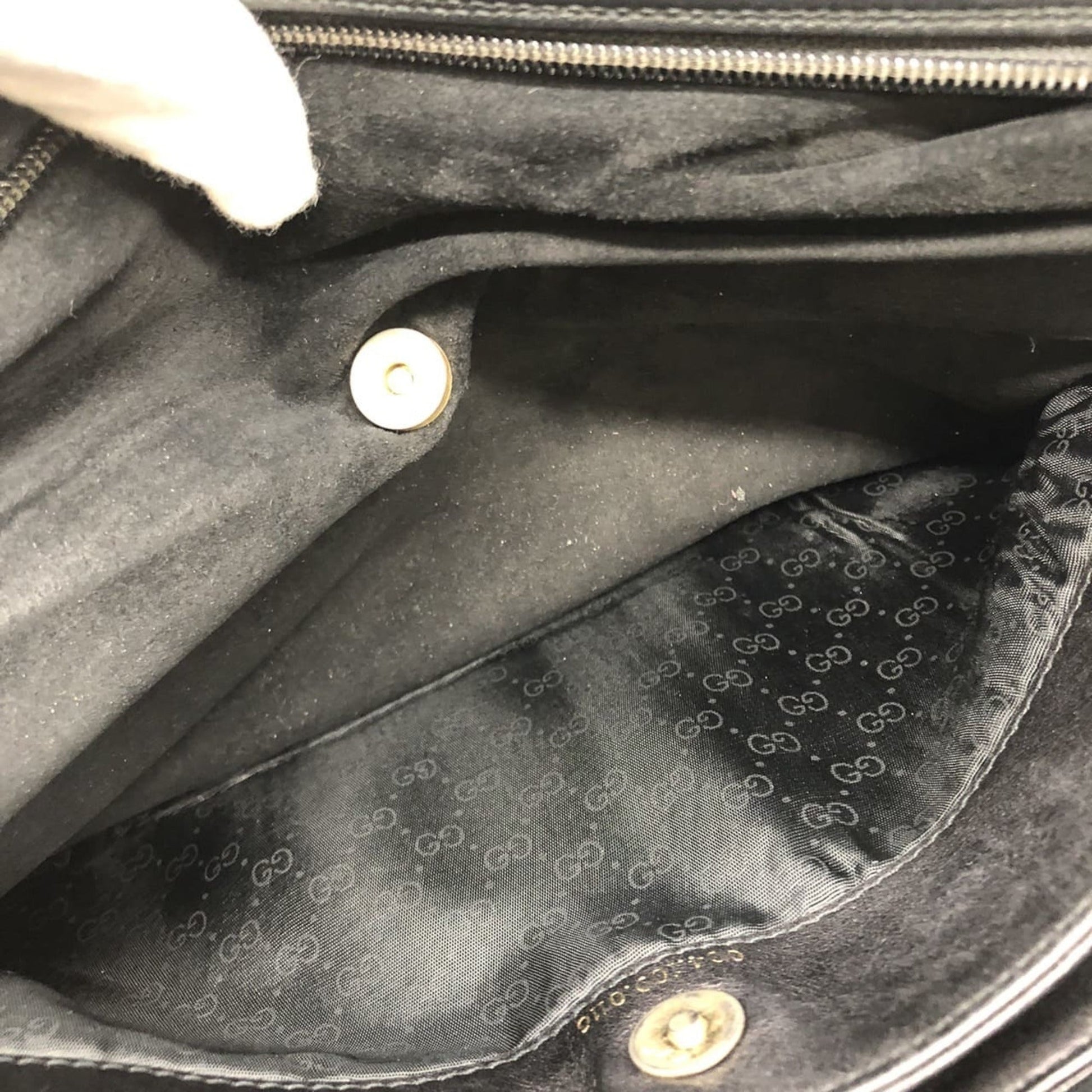 Gucci Black Leather Shoulder Bag