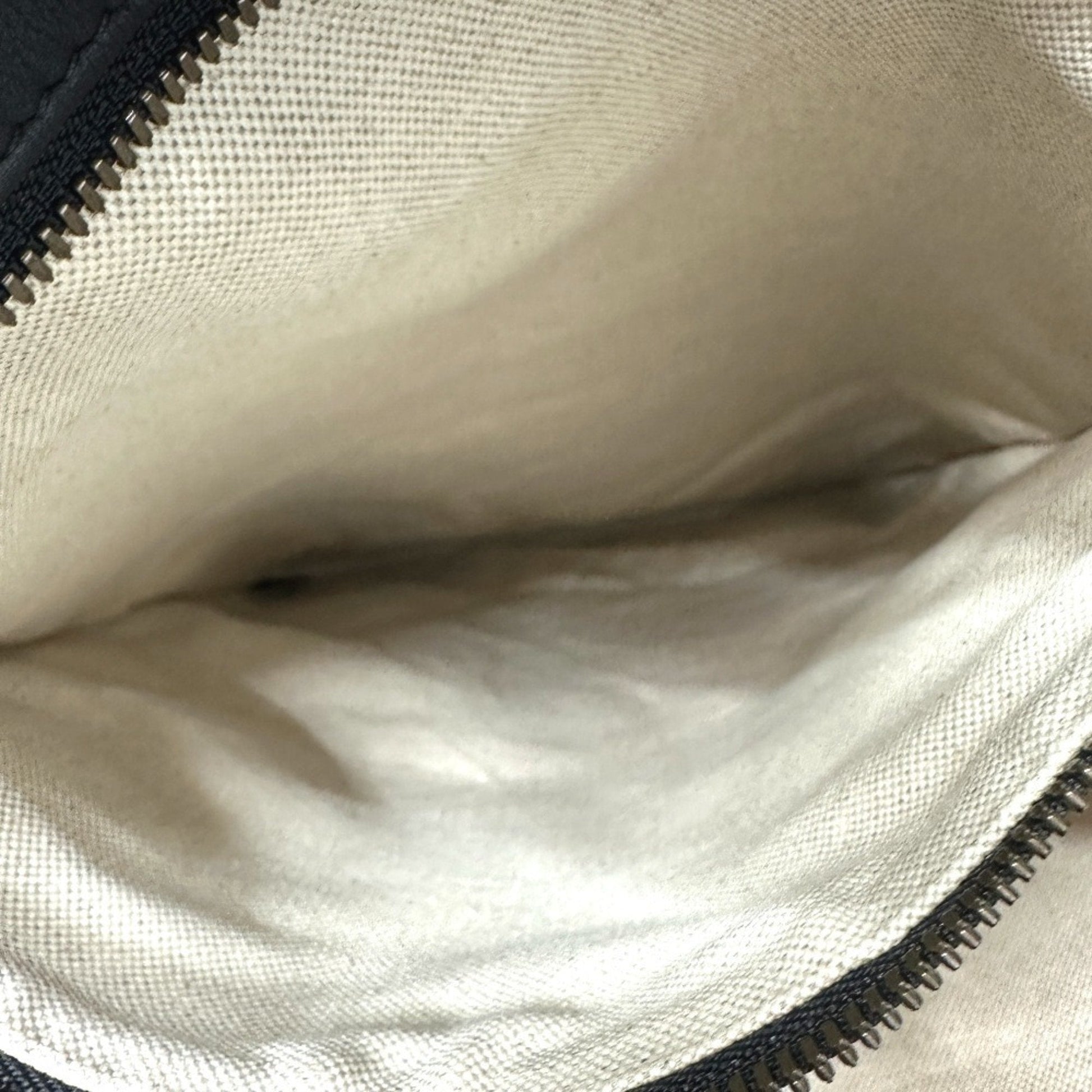 Gucci Beige Gg Supreme Handbag Shoulder Bag