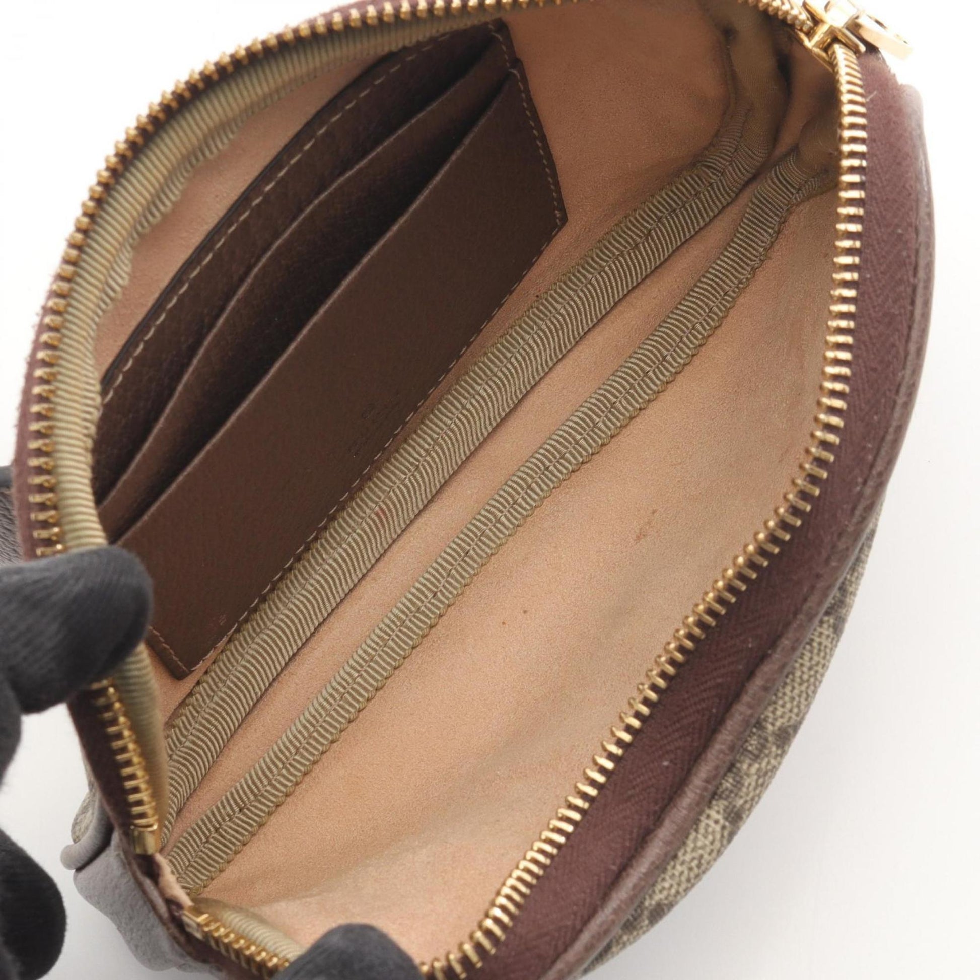 Gucci Beige Brown Gg Supreme Leather Fanny Pack