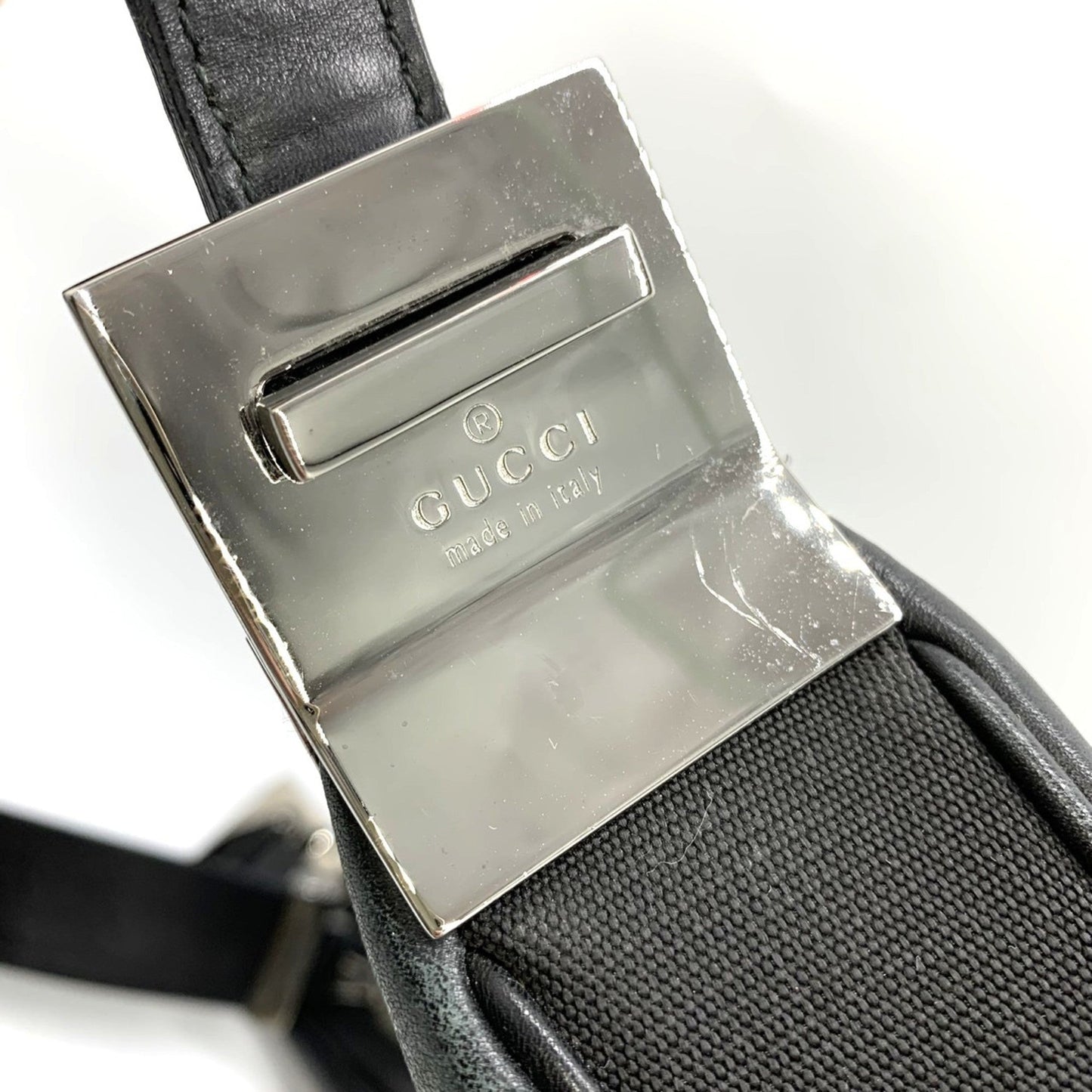 Gucci Black Leather Shoulder Bag