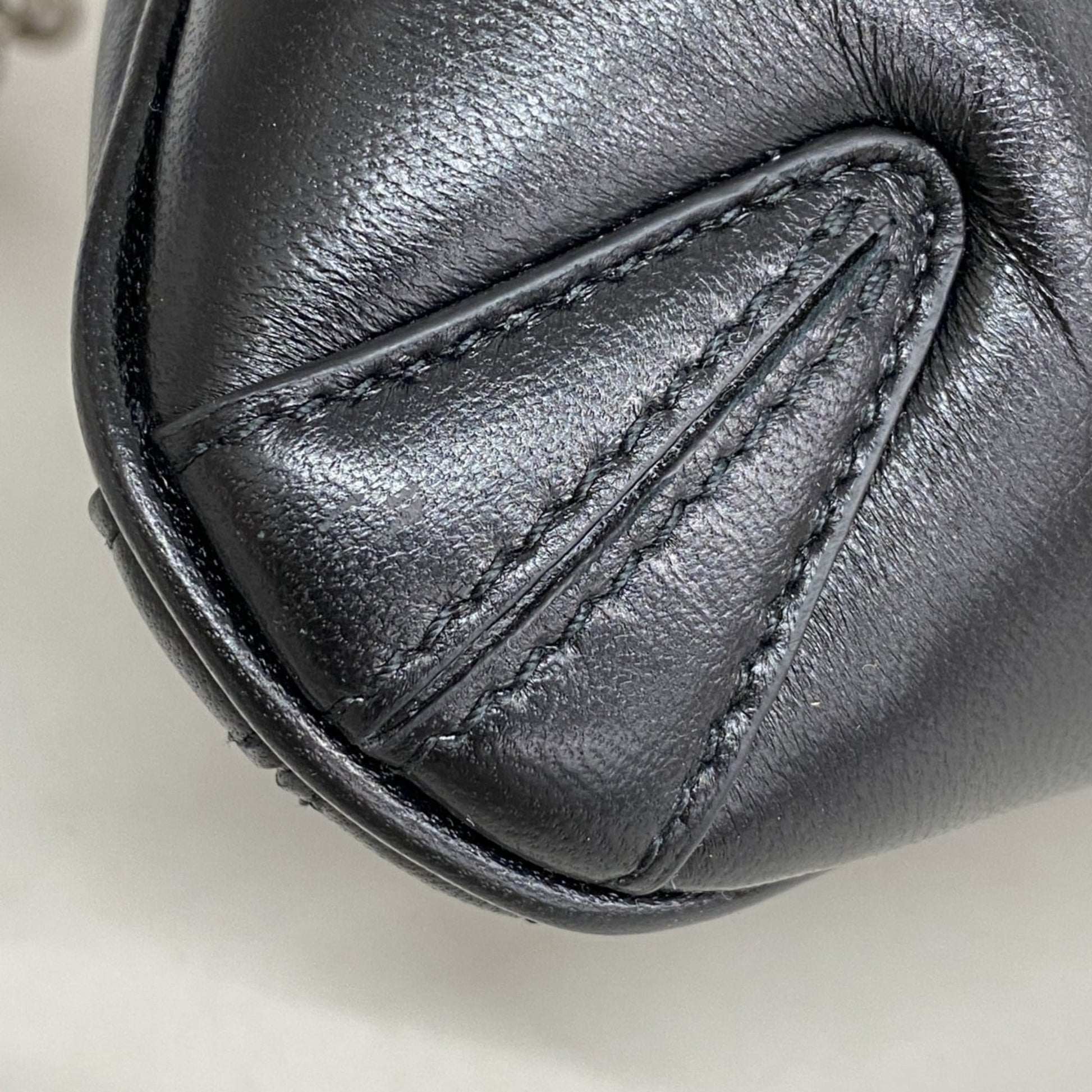 Gucci Black Leather Handbag