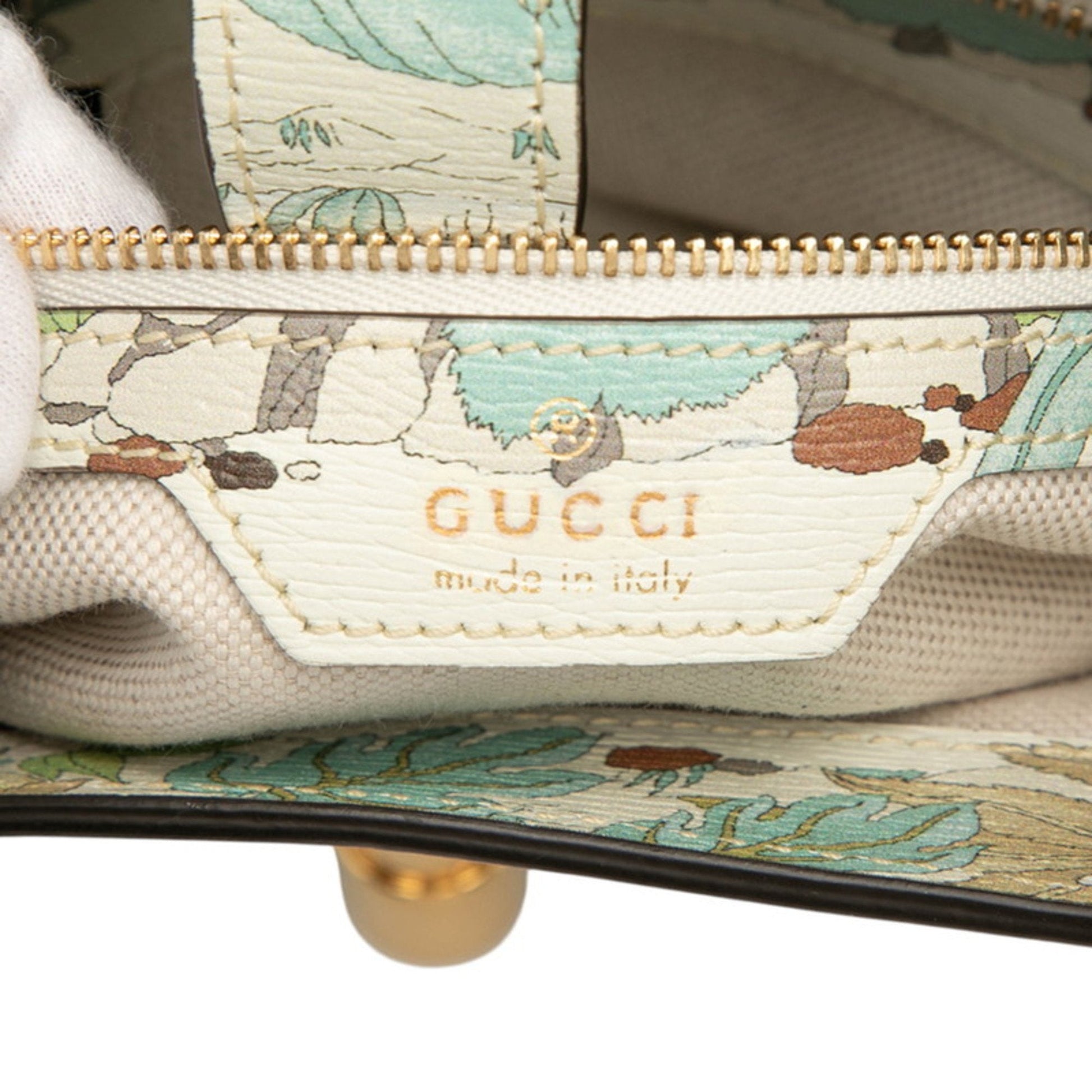 Gucci Multi-Color White Leather Handbag Shoulder Bag