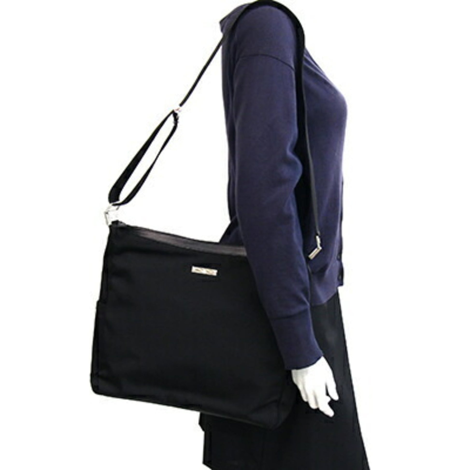 Gucci Black Nylon Canvas Leather Shoulder Bag