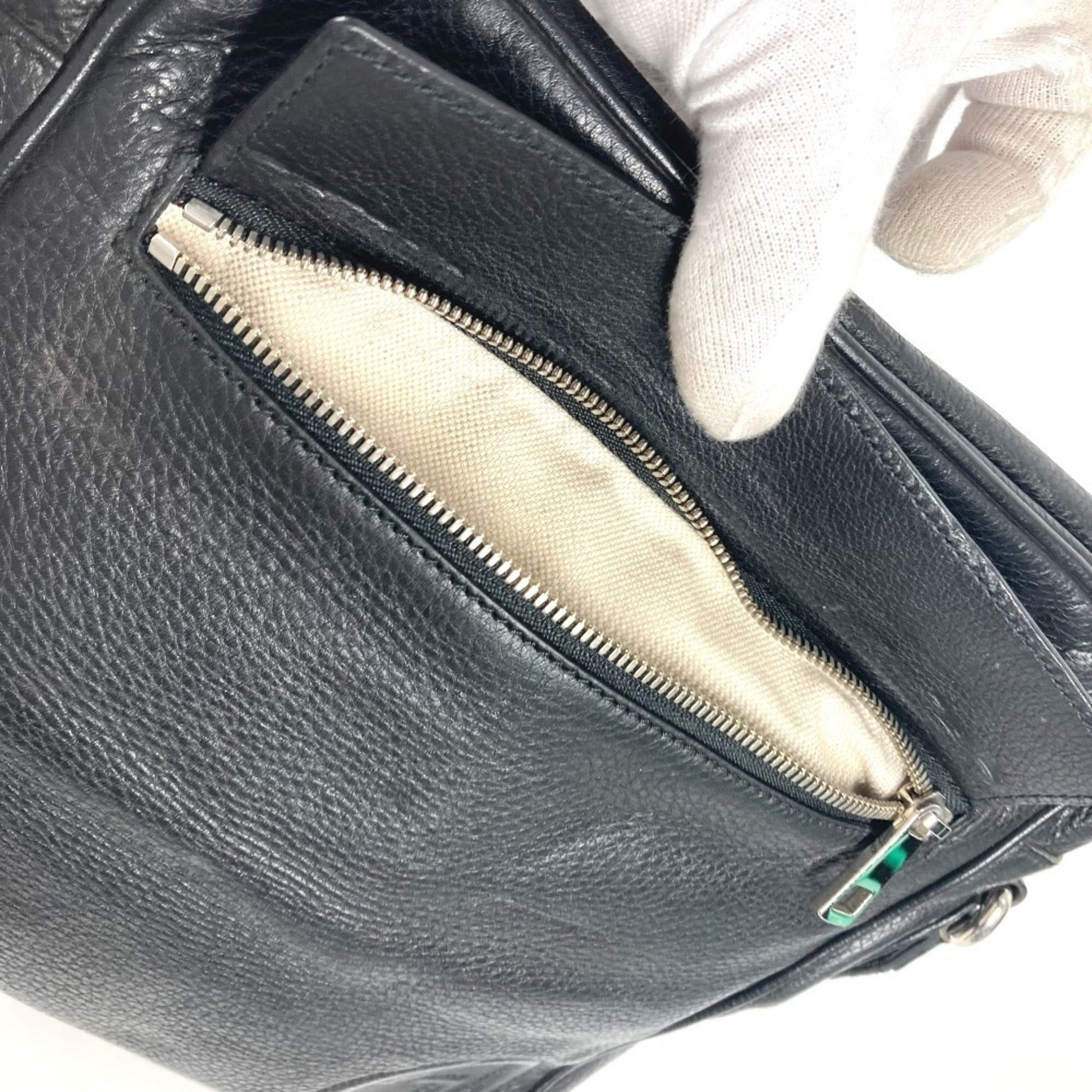 Gucci Black Leather Pochette Shoulder Bag
