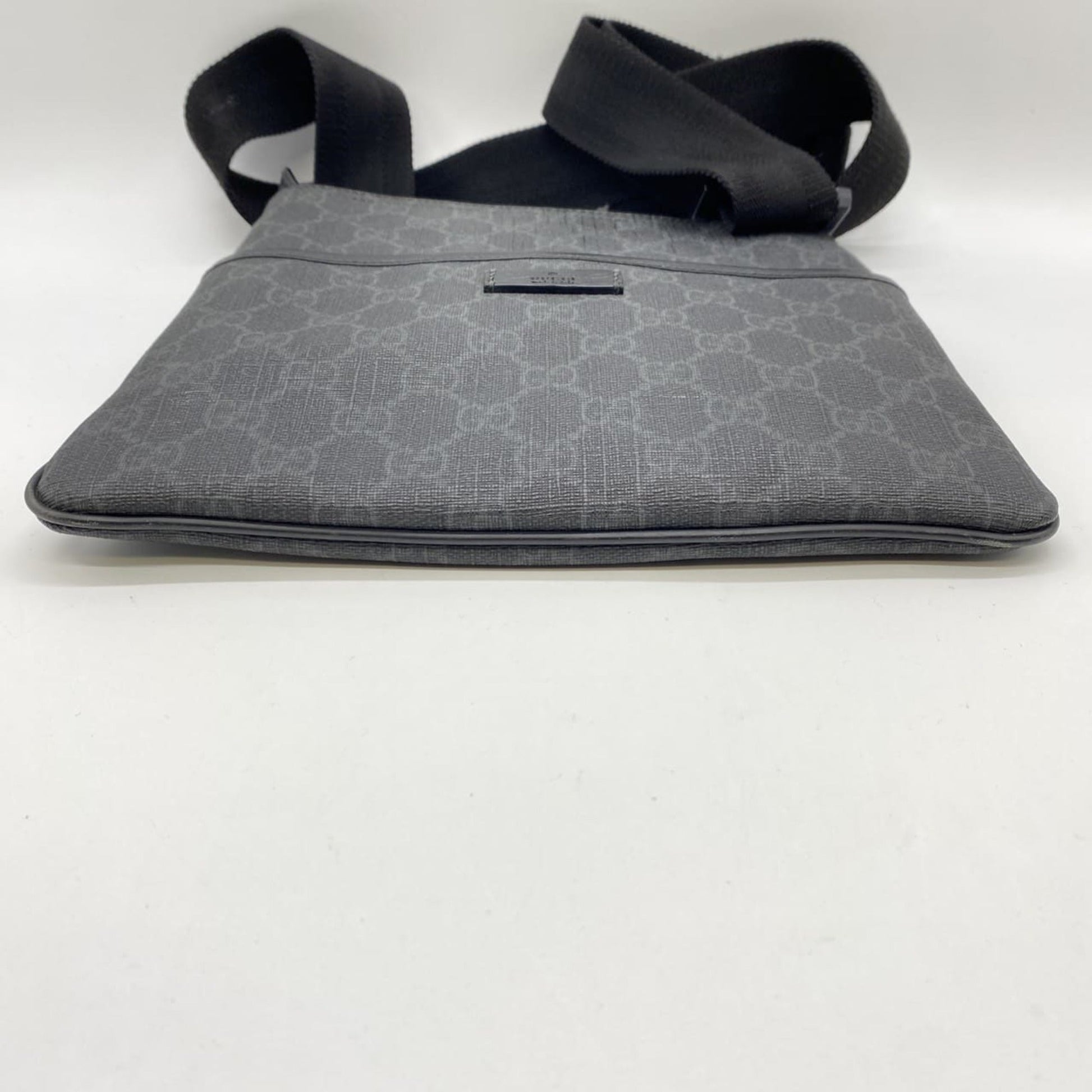 Gucci Black Gg Supreme Shoulder Bag