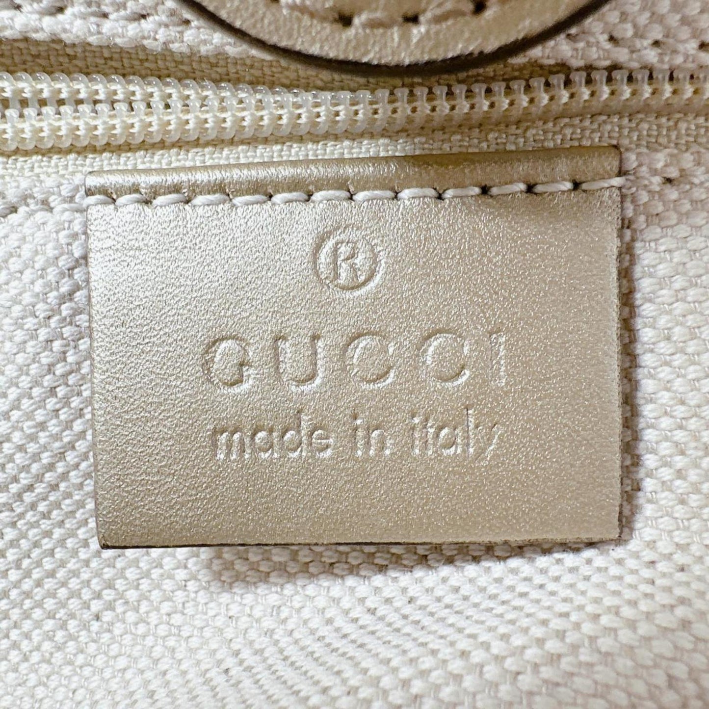 Gucci Gg Canvas Beige Gg Canvas Handbag Tote Bag