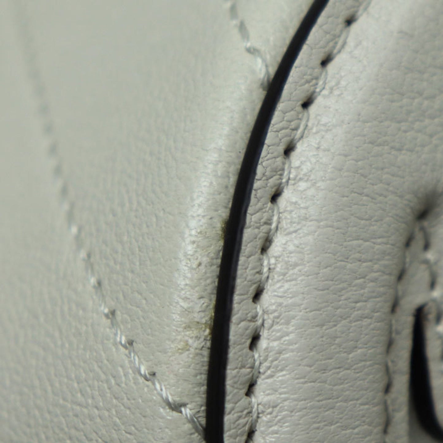 Gucci White Leather Shoulder Bag