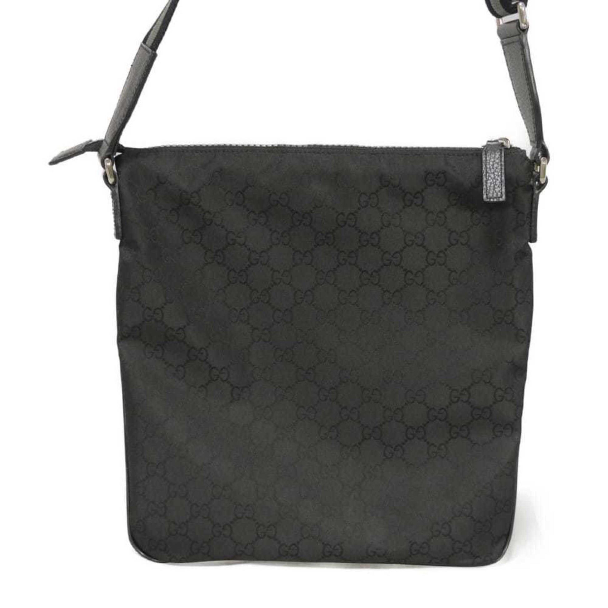 Gucci Black Nylon Gg Canvas Leather Messenger Bag Shoulder Bag