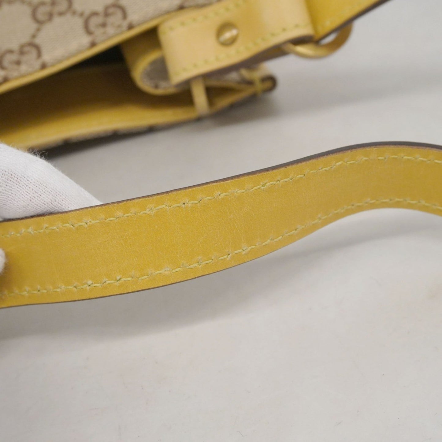 Gucci Beige Yellow Canvas Leather Shoulder Bag