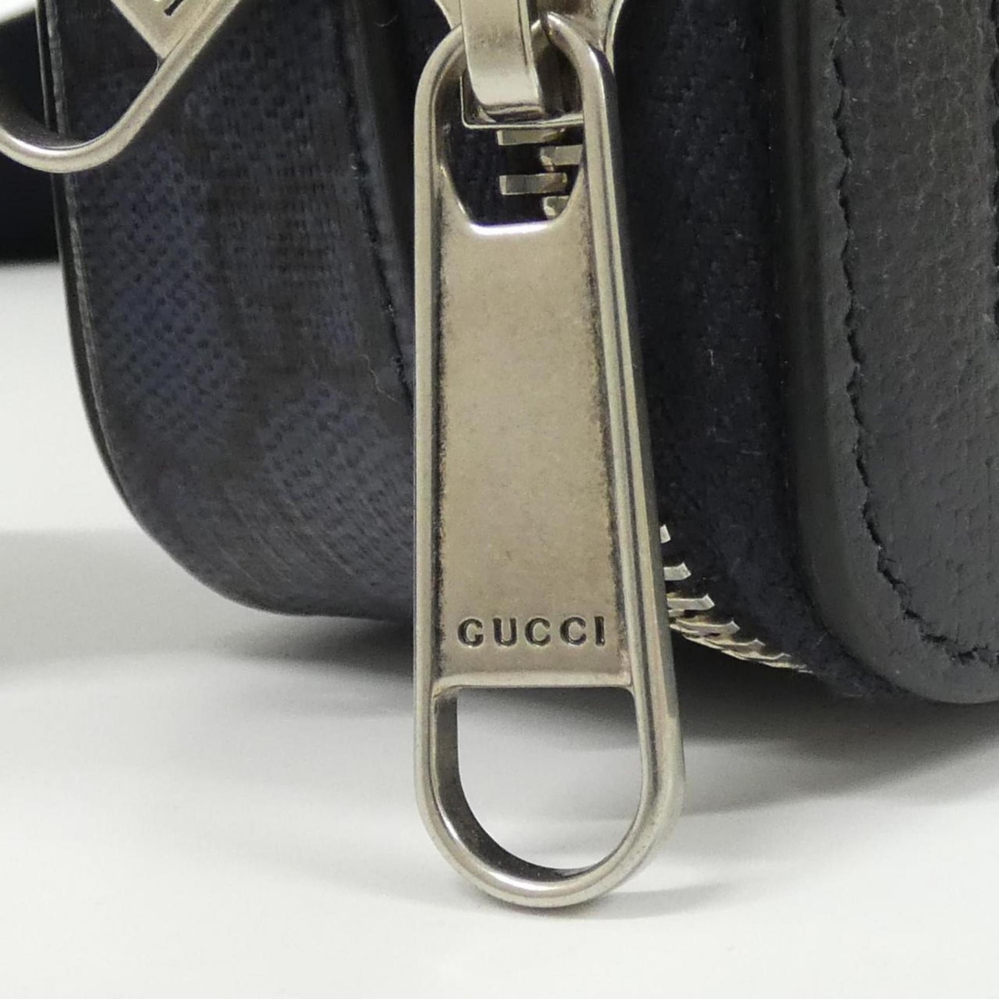 Gucci Black Blue Gg Supreme Shoulder Bag