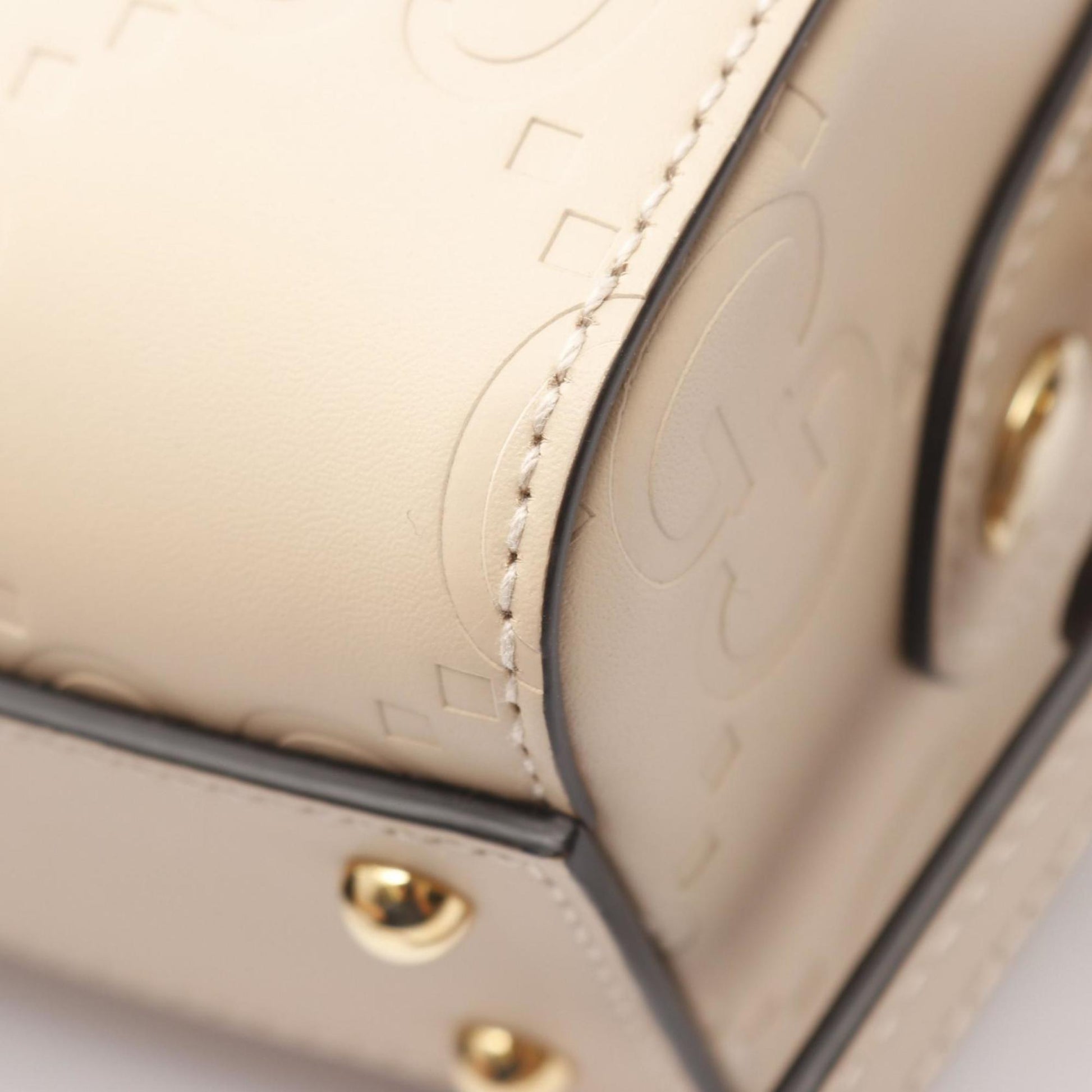 Gucci Beige Leather Handbag