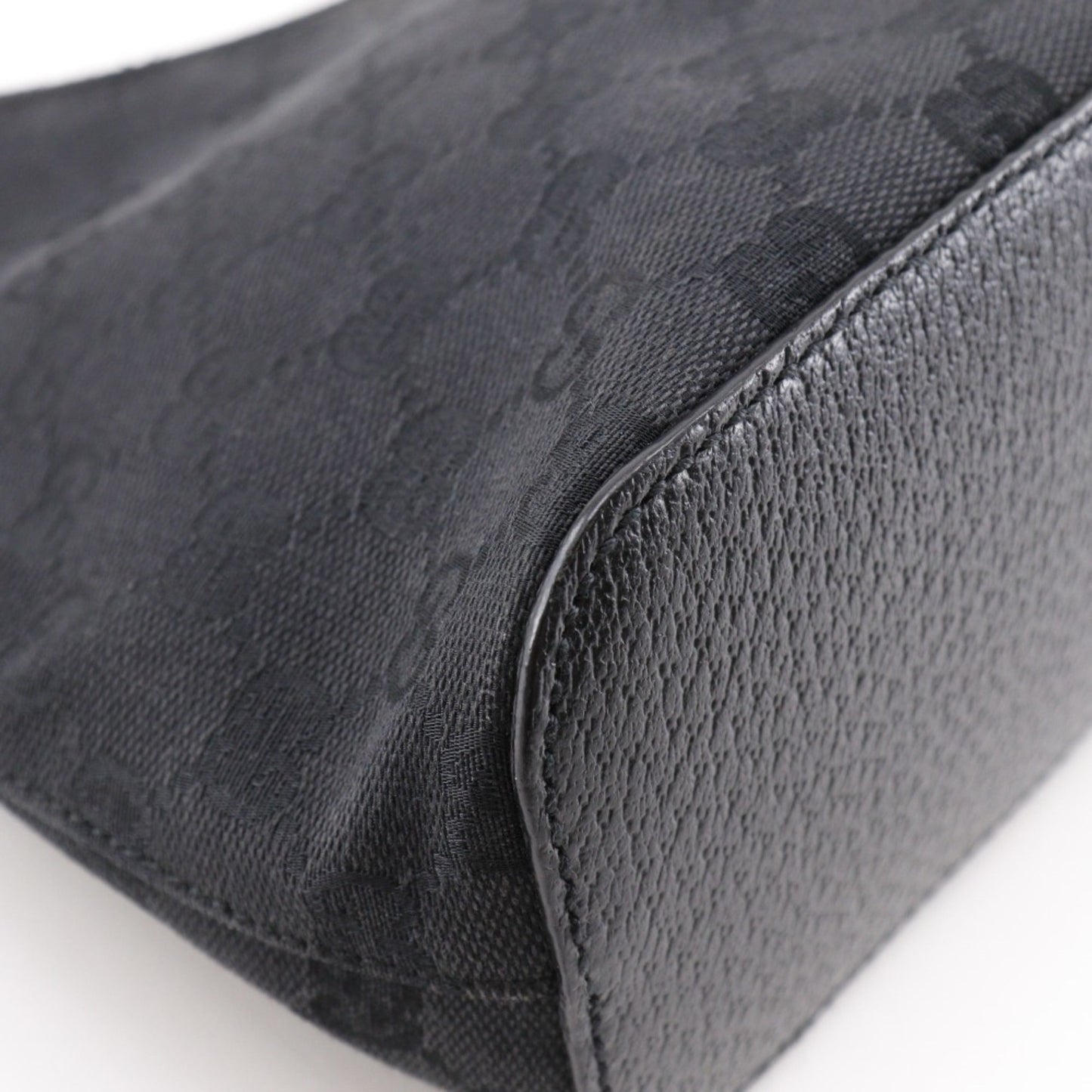 Gucci Gg Canvas Black Gg Canvas Shoulder Bag