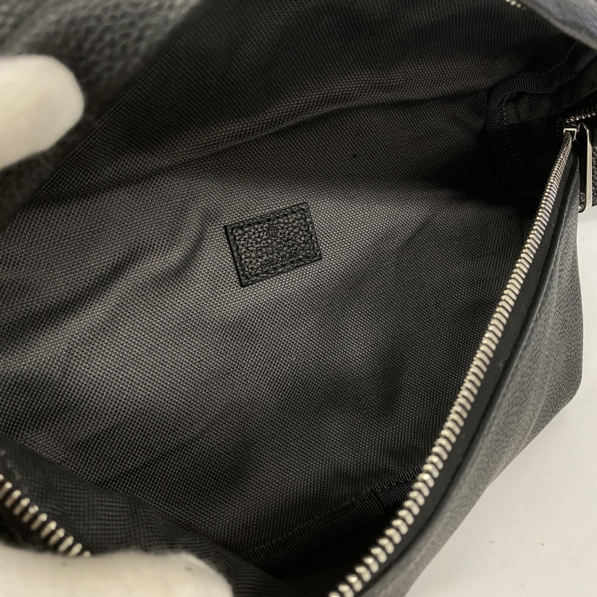 Gucci Black Leather Fanny Pack