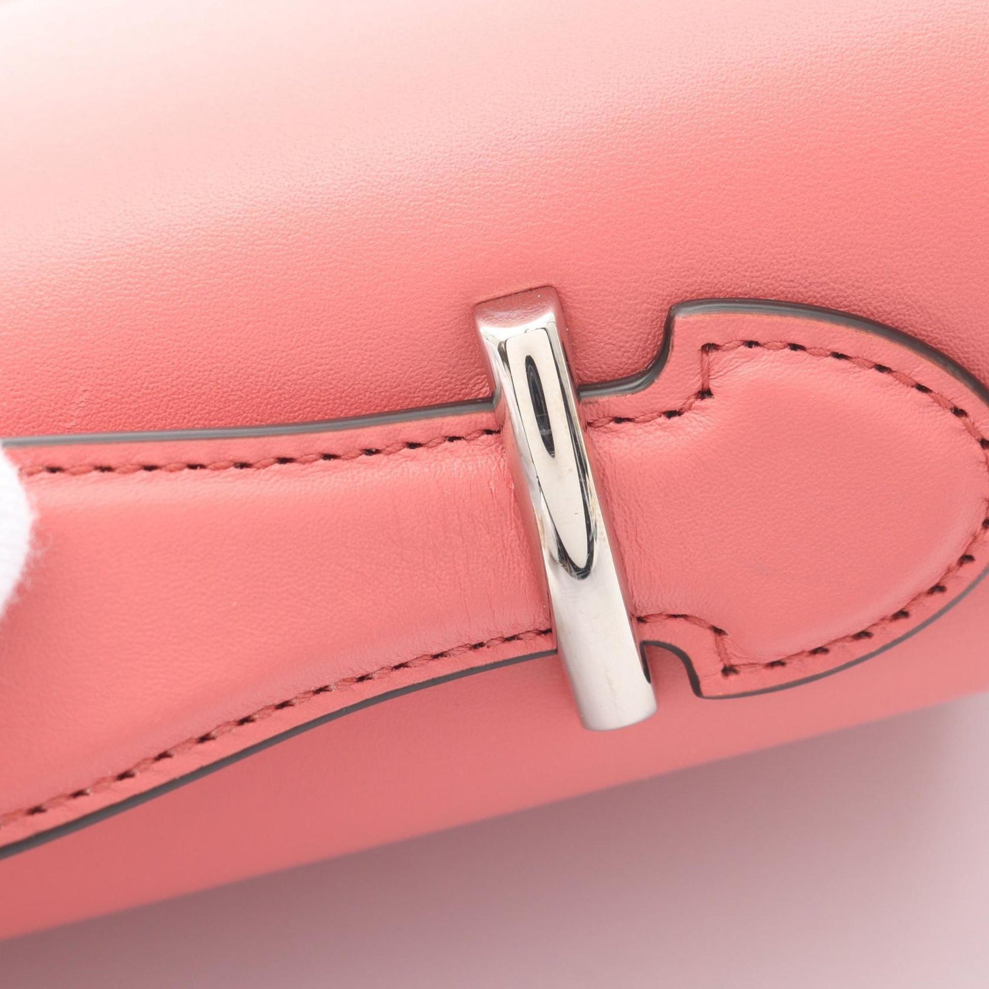 Gucci Pink Leather Shoulder Bag