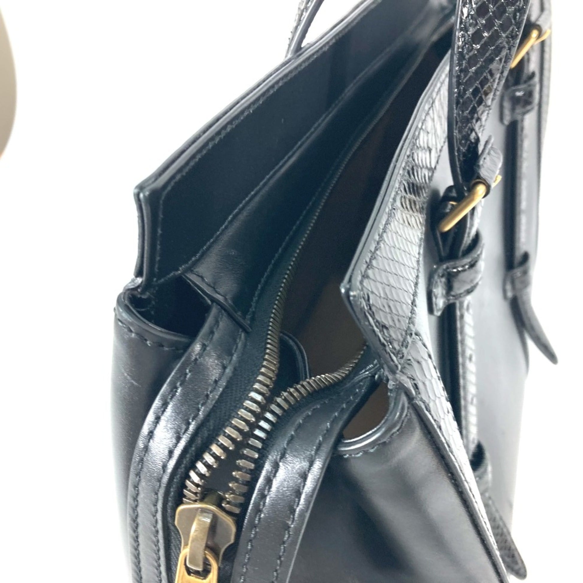 Gucci Black Leather Handbag