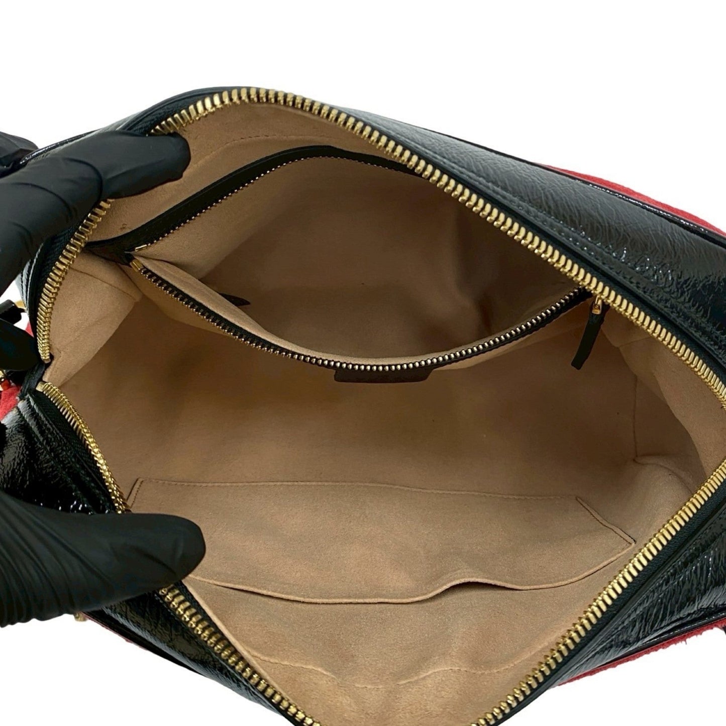 Gucci Black Red Color Patent Leather Suede Shoulder Bag