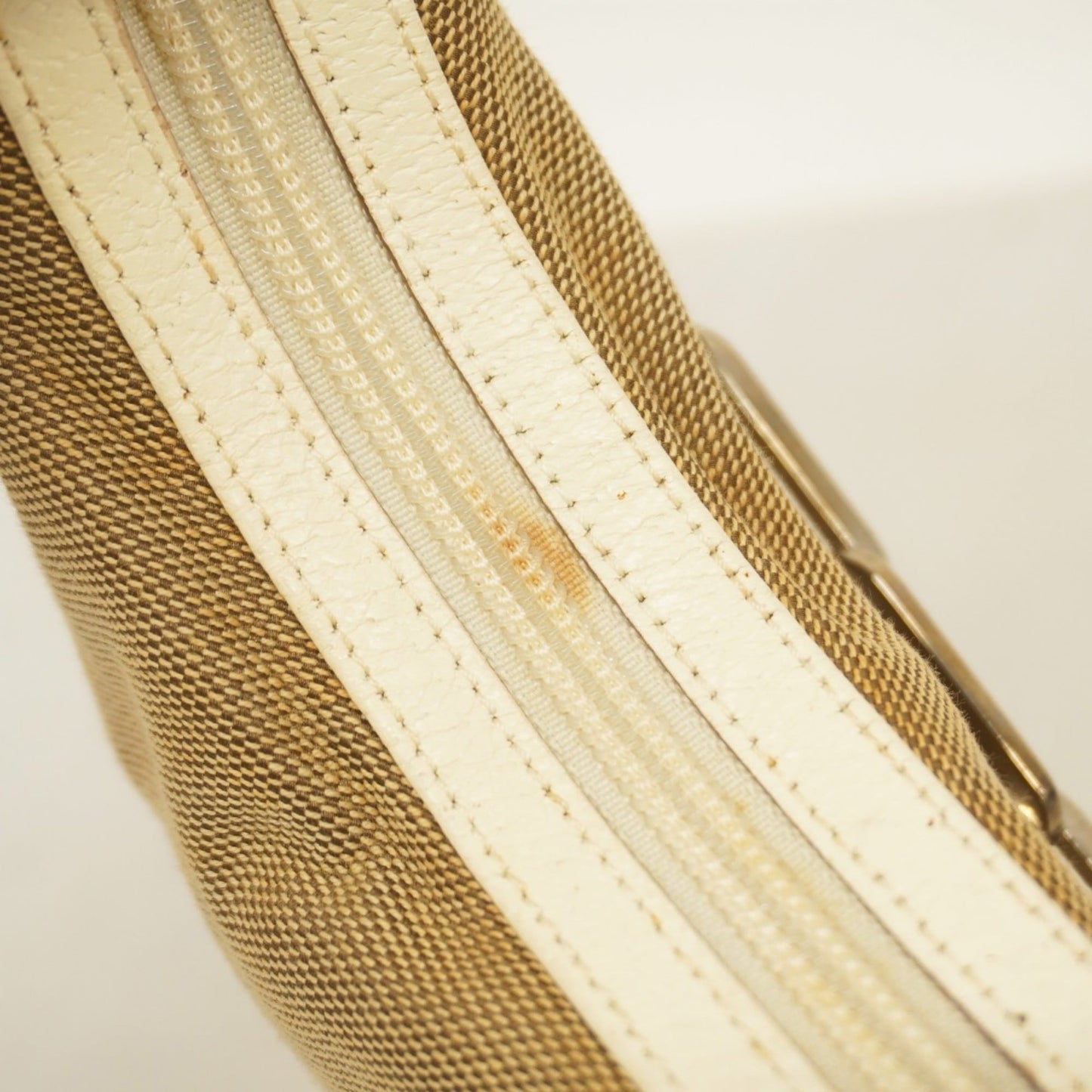 Gucci Beige White Canvas Shoulder Bag