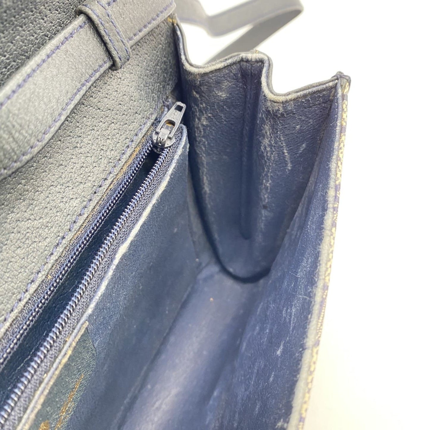 Gucci Navy Gg Supreme Shoulder Bag