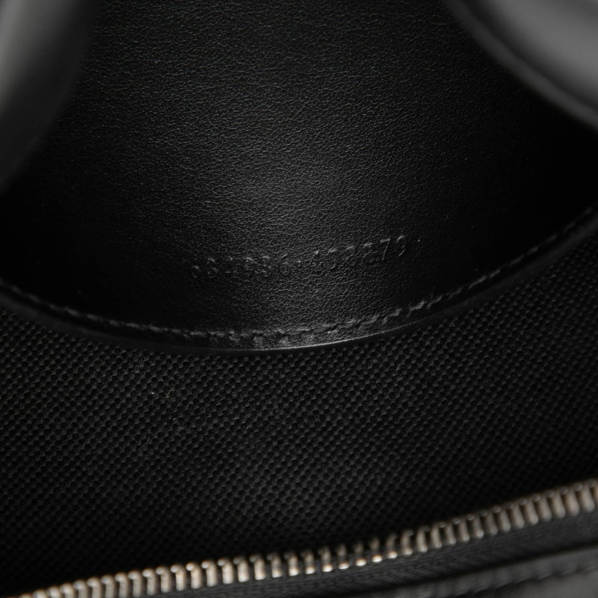 Gucci Black Leather Shoulder Bag
