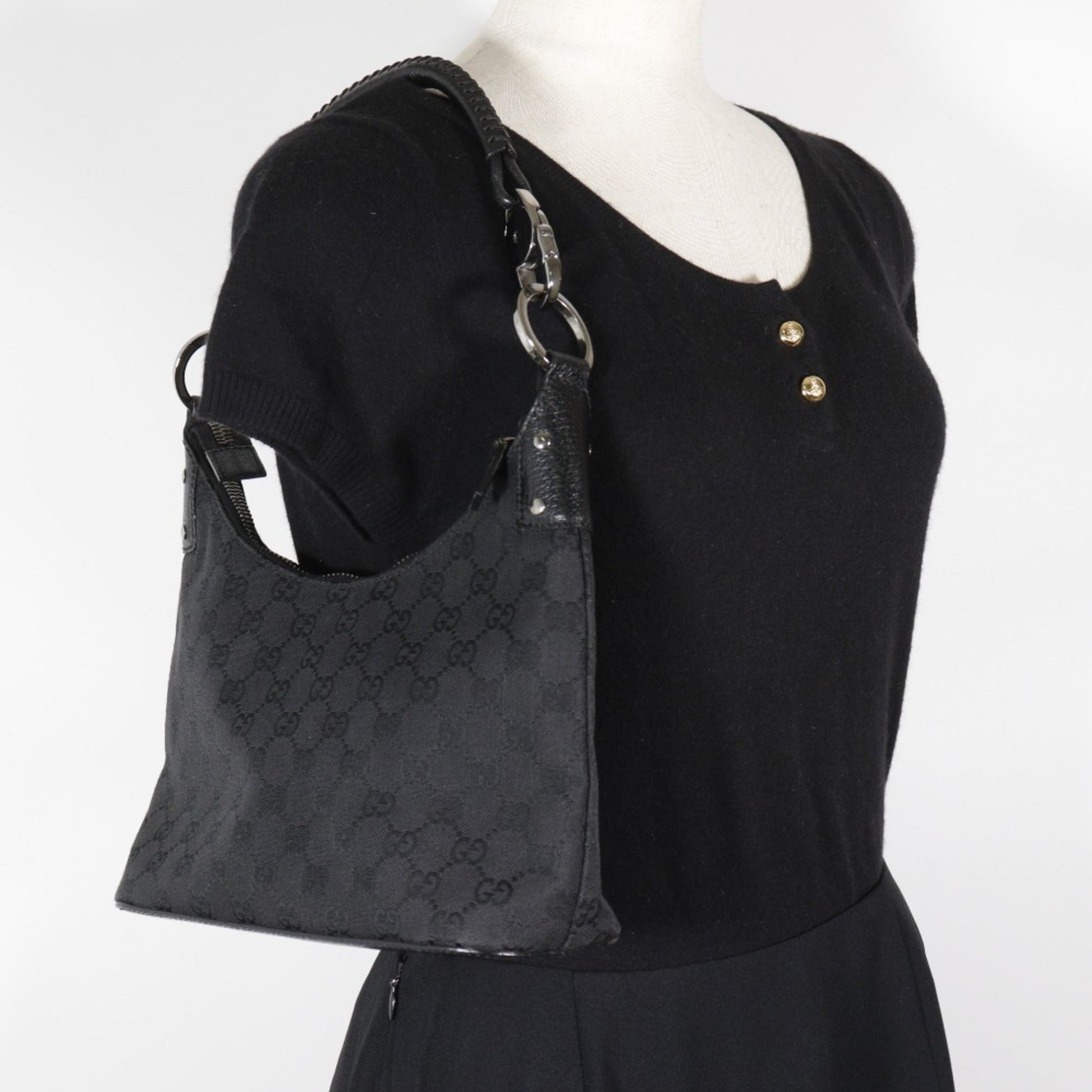 Gucci Gg Canvas Black Gg Canvas Shoulder Bag