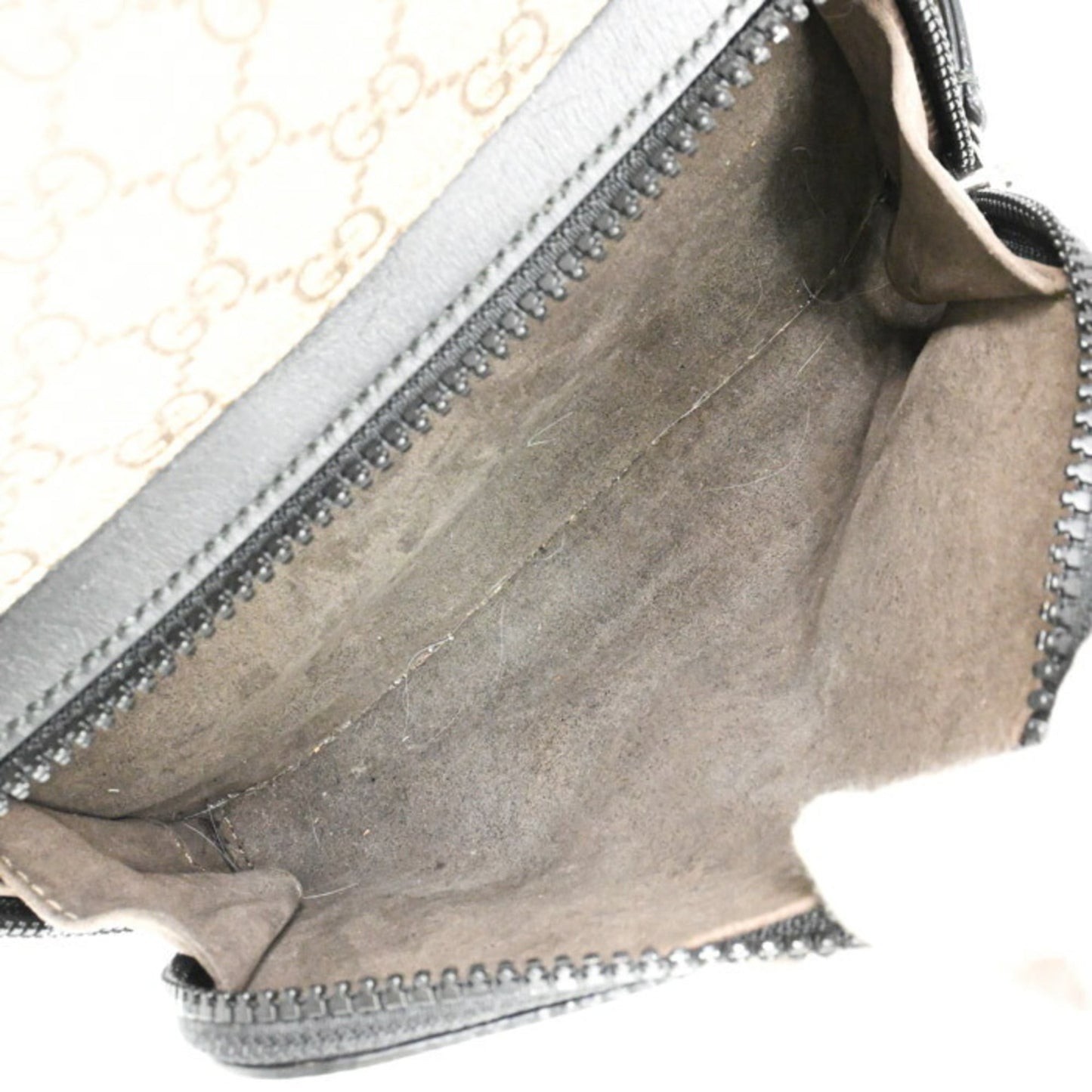 Gucci Beige Black Gg Supreme Leather Backpack