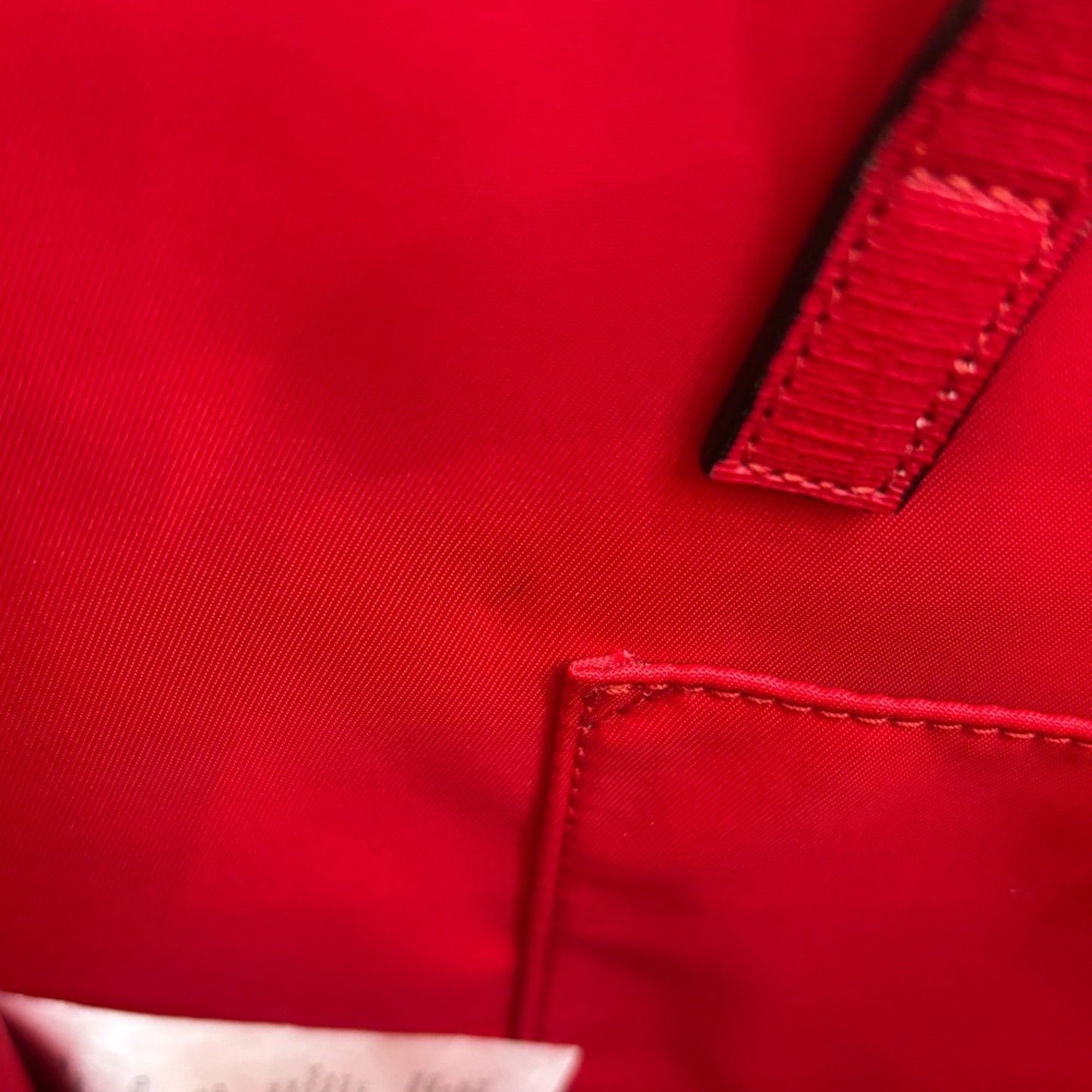 Gucci Beige Red Color Gg Supreme Tote Bag