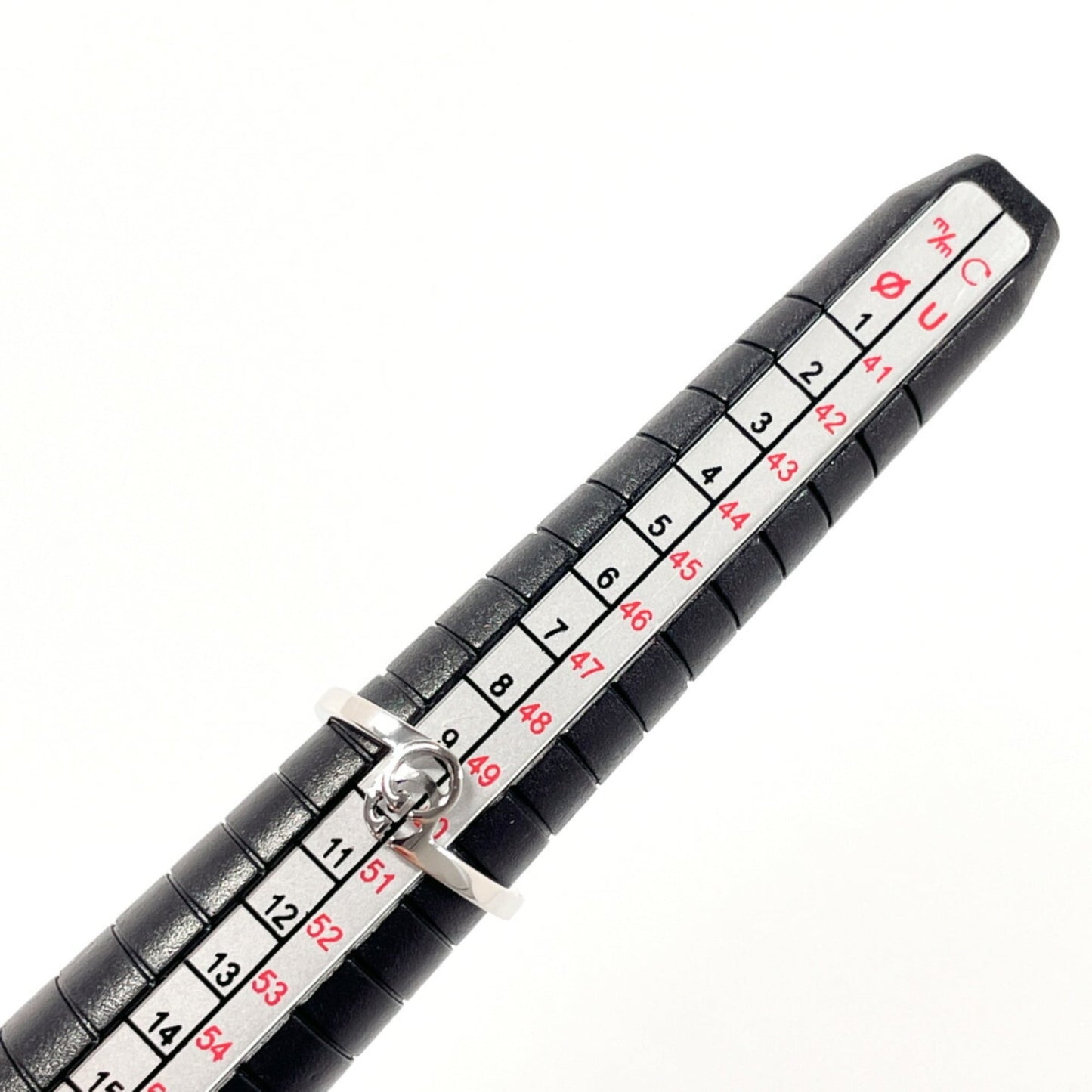 Gucci Silver White Gold (18K) Band Ring